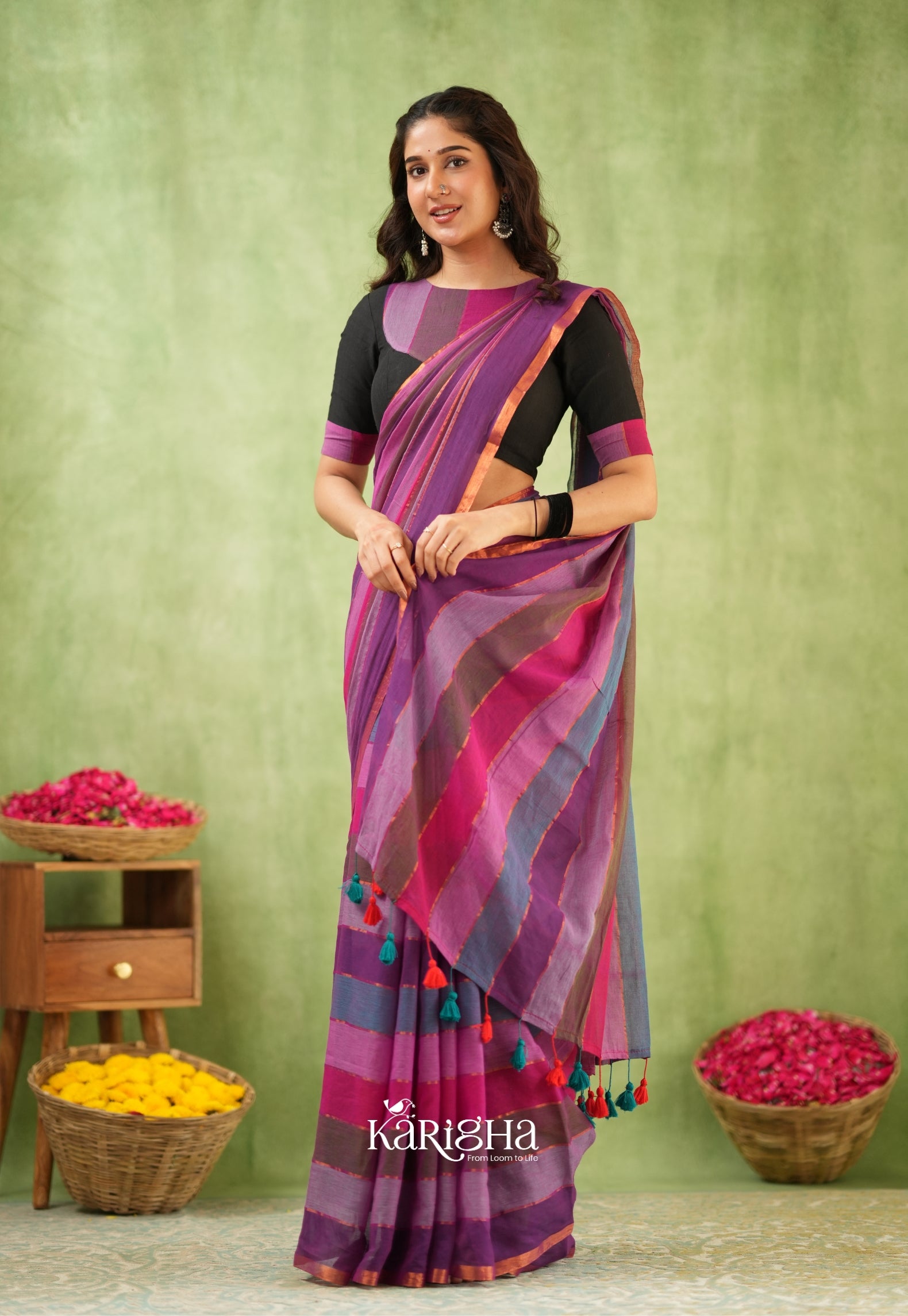Multicolor Mul Cotton Saree – Vibrant Weave Magic