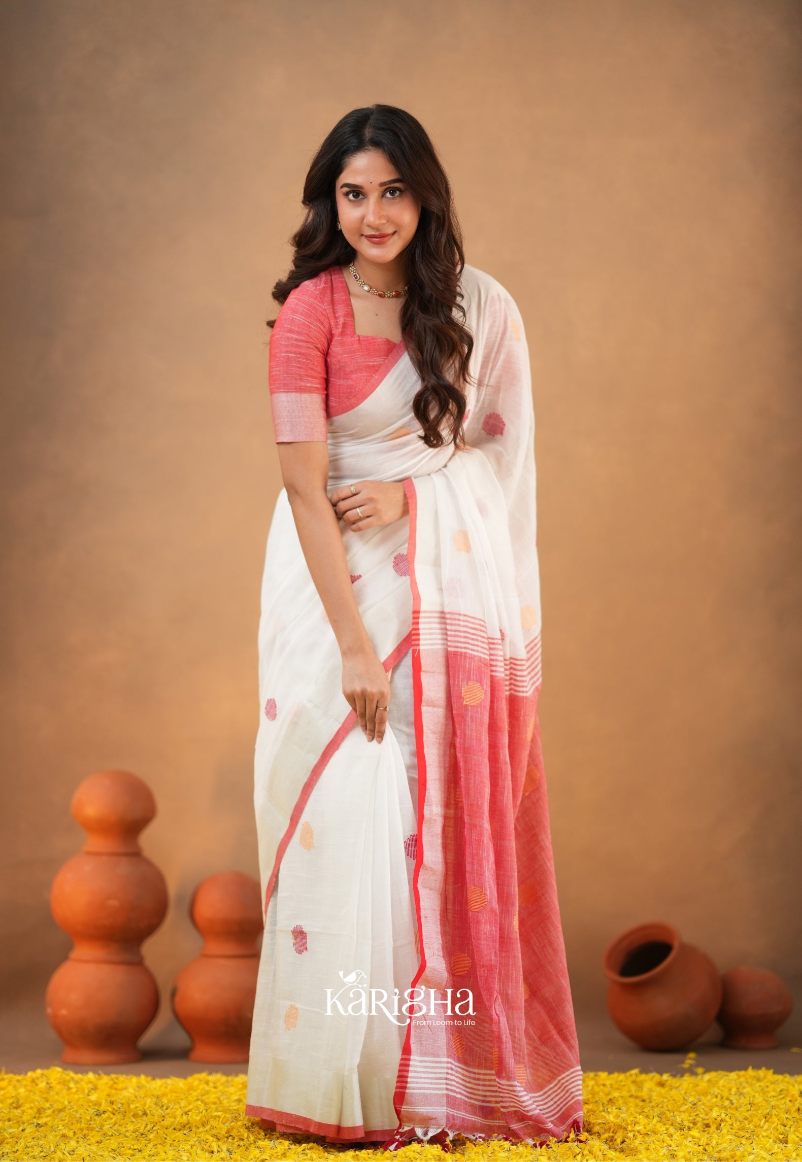 Legacy Loom – Handwoven Cotton Saree with Timeless Craft