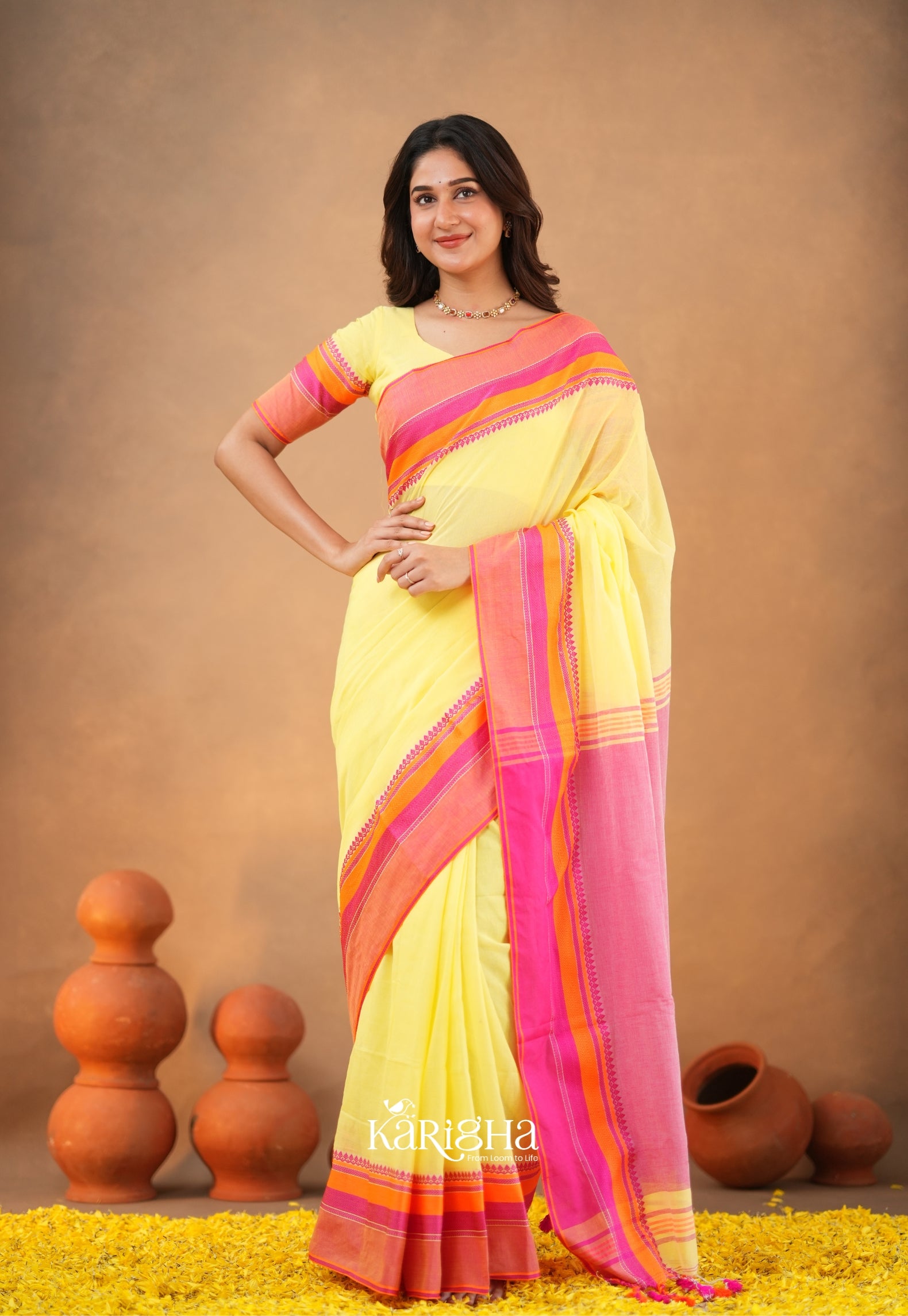 Calcutta Craft – Artisanal Cotton Saree with Timeless Weave