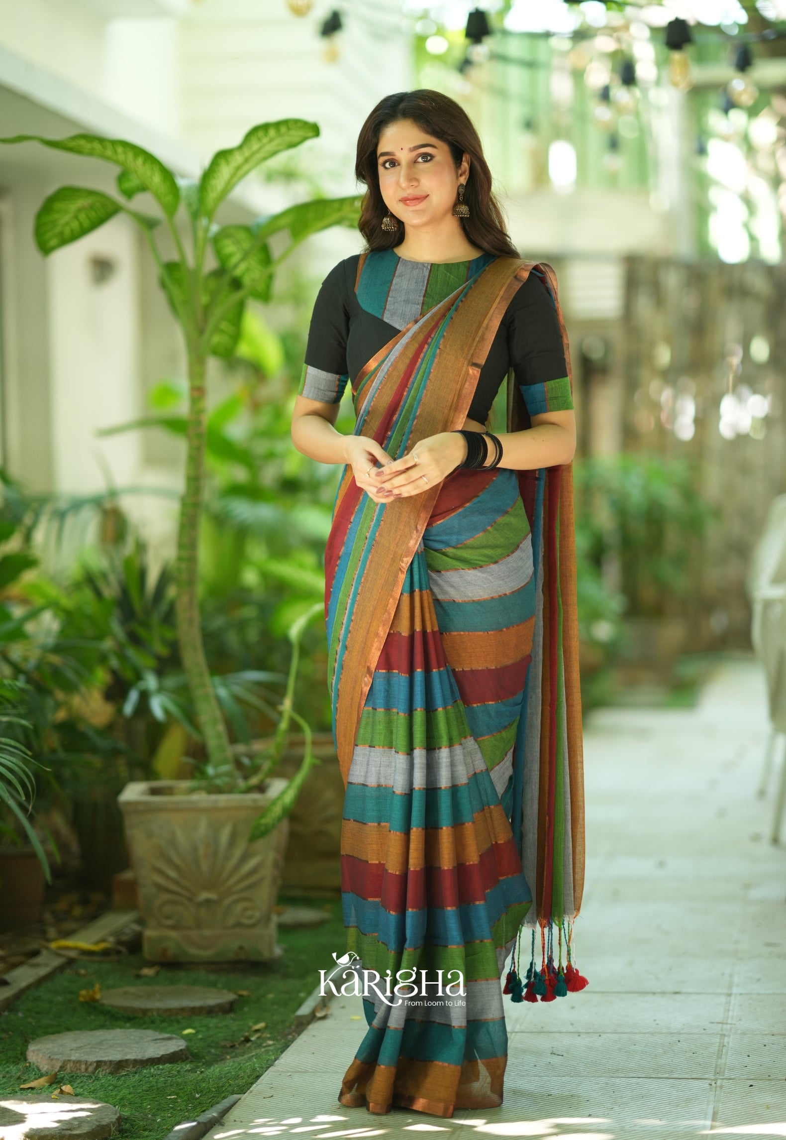 Multicolor Mul Cotton Saree – Vibrant Weave Magic