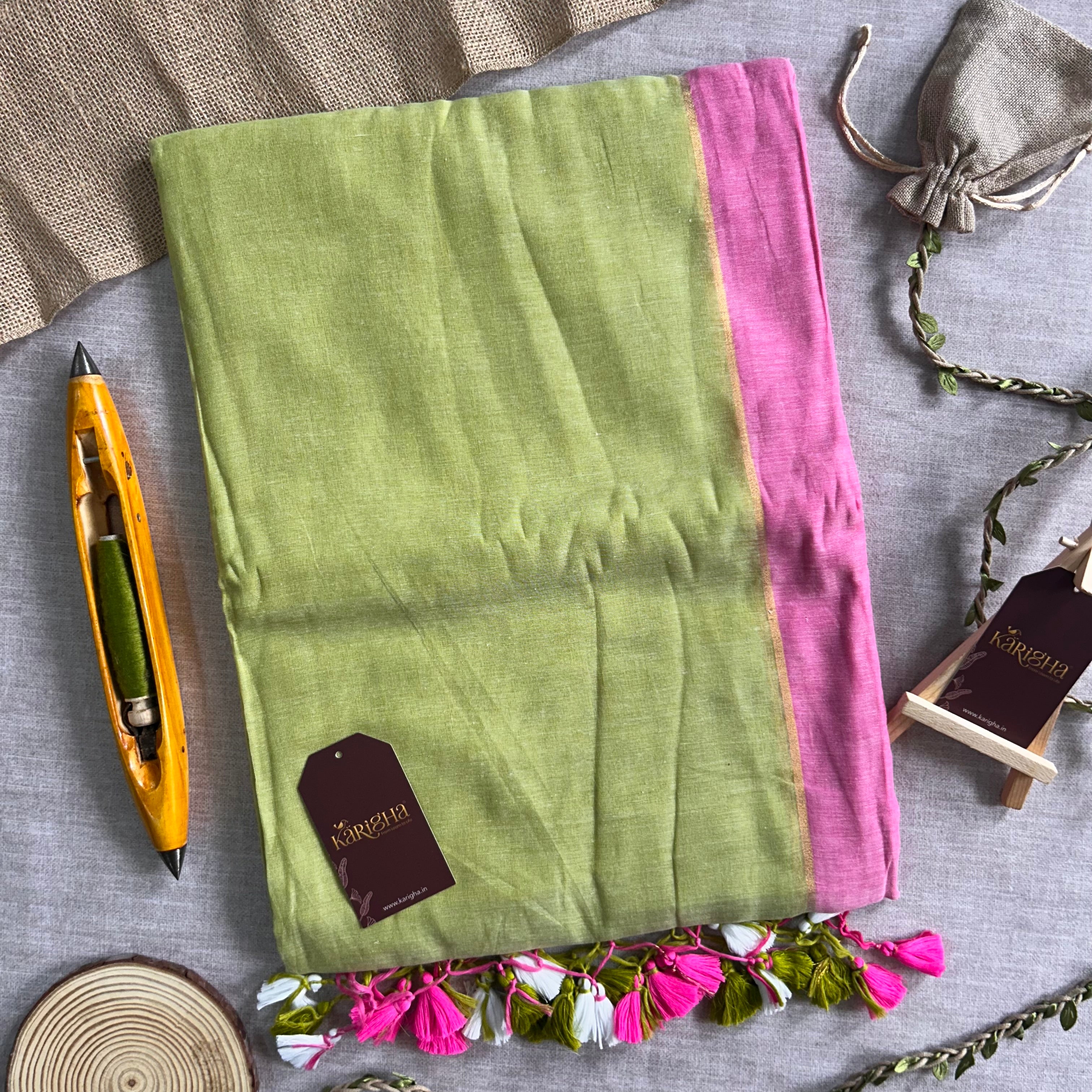 Rosy Whisper – Mul Cotton Featherlight Saree