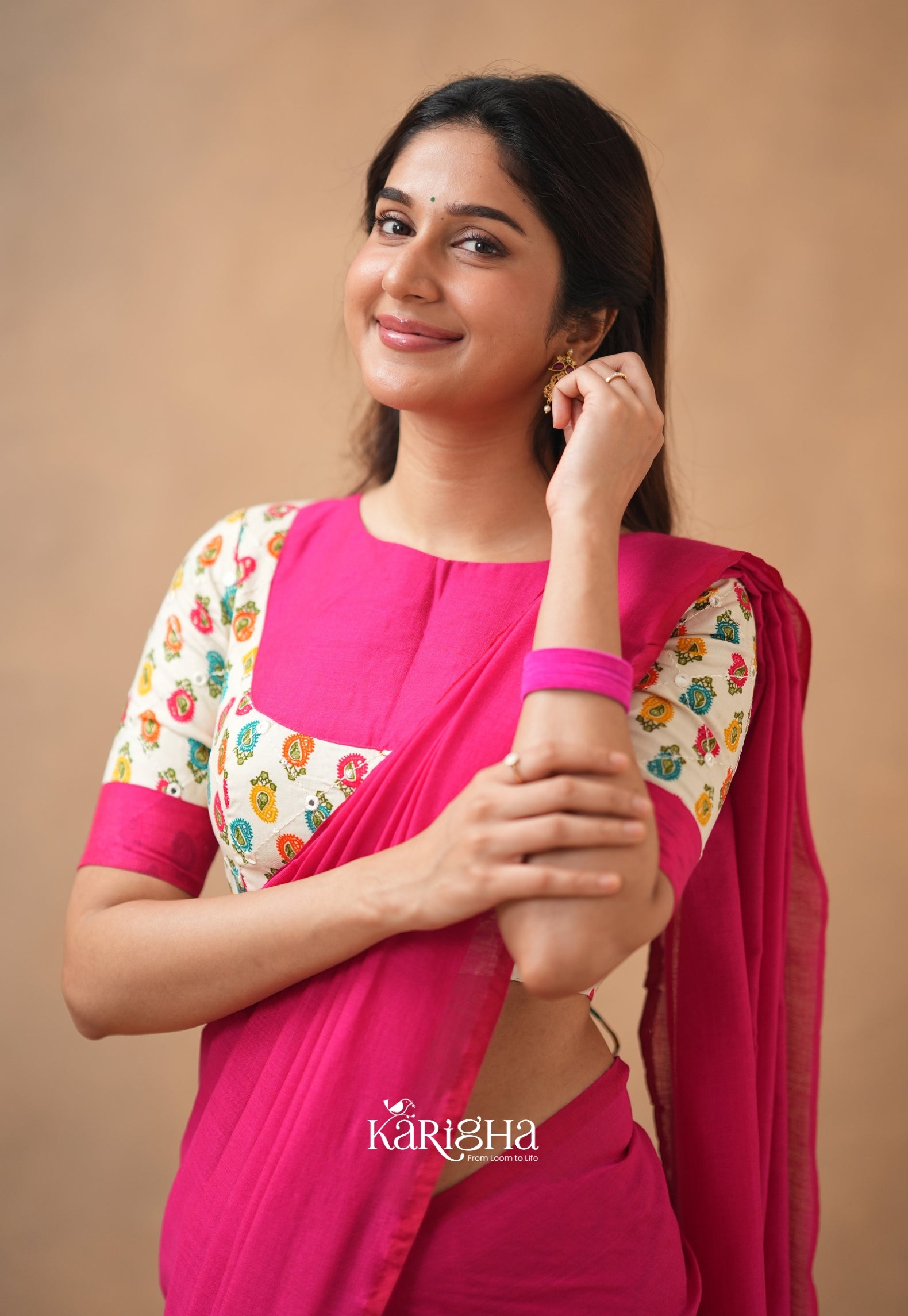 Sutra Luxe – Premium Cotton Saree with Refined Finish