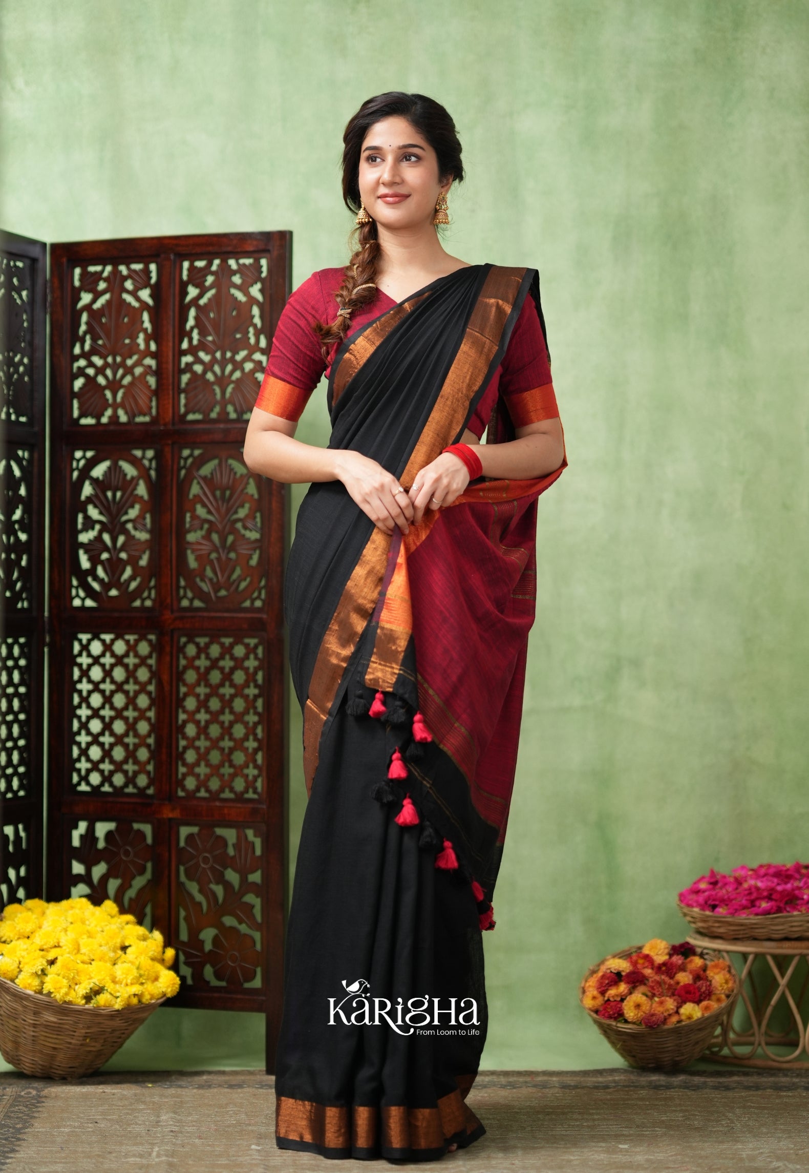 Imperial Threads – Classic Cotton Saree with Gleaming Zari Edge