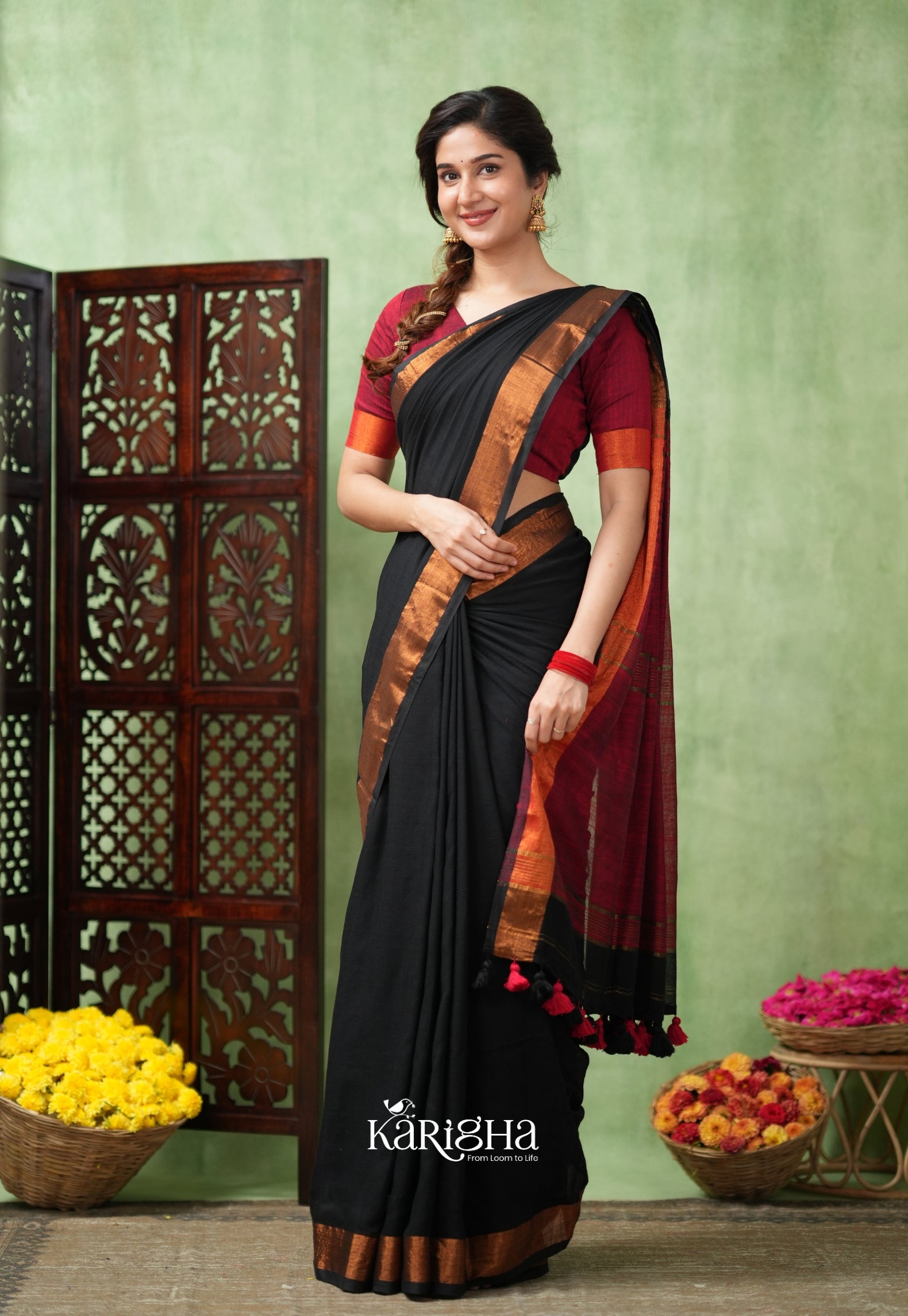Imperial Threads – Classic Cotton Saree with Gleaming Zari Edge
