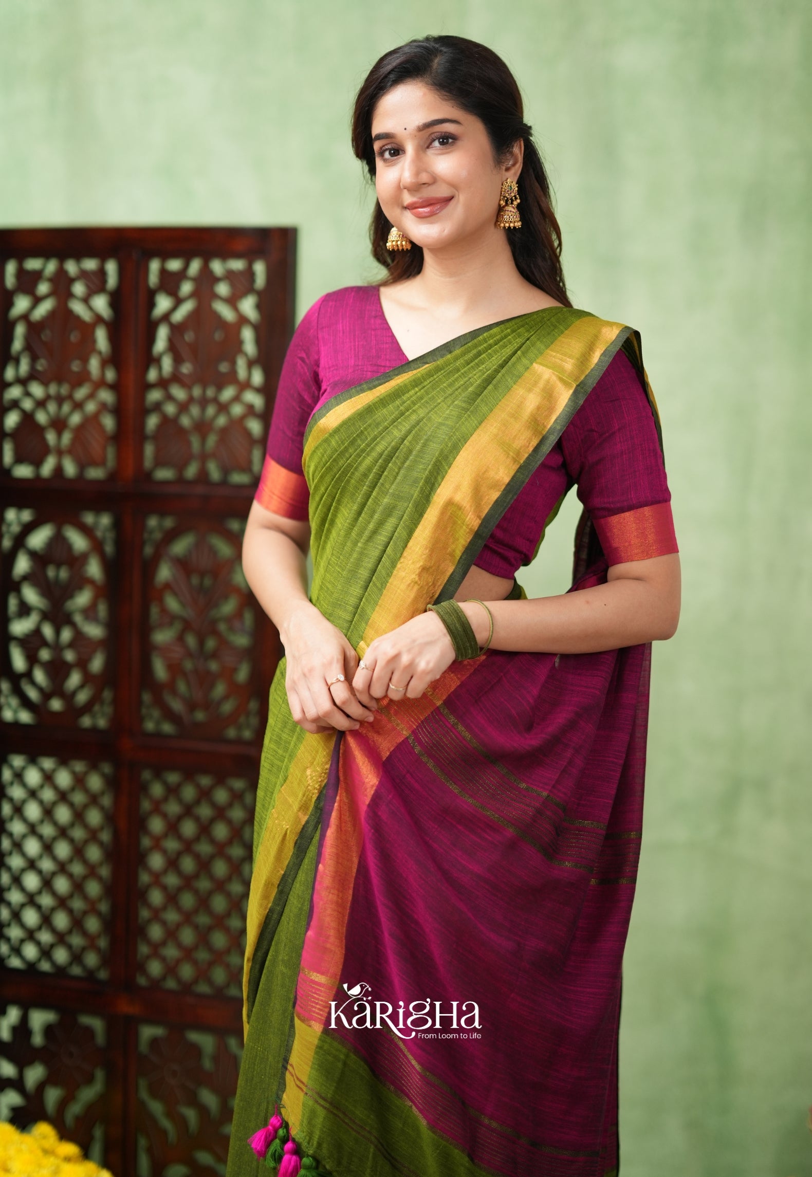 Imperial Threads – Classic Cotton Saree with Gleaming Zari Edge