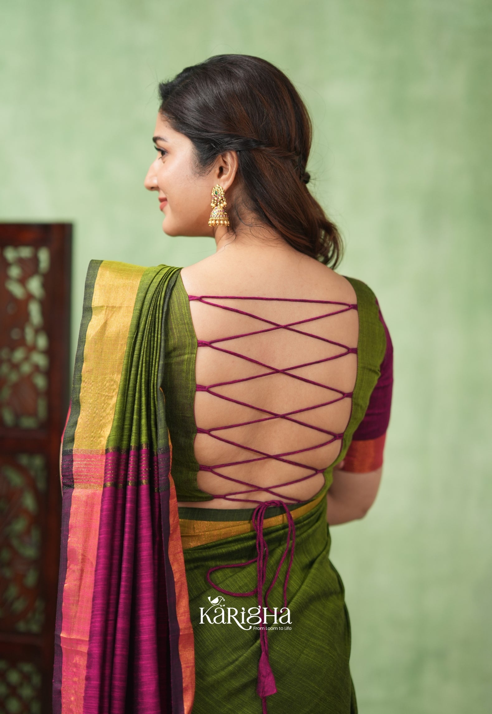 Imperial Threads – Classic Cotton Saree with Gleaming Zari Edge
