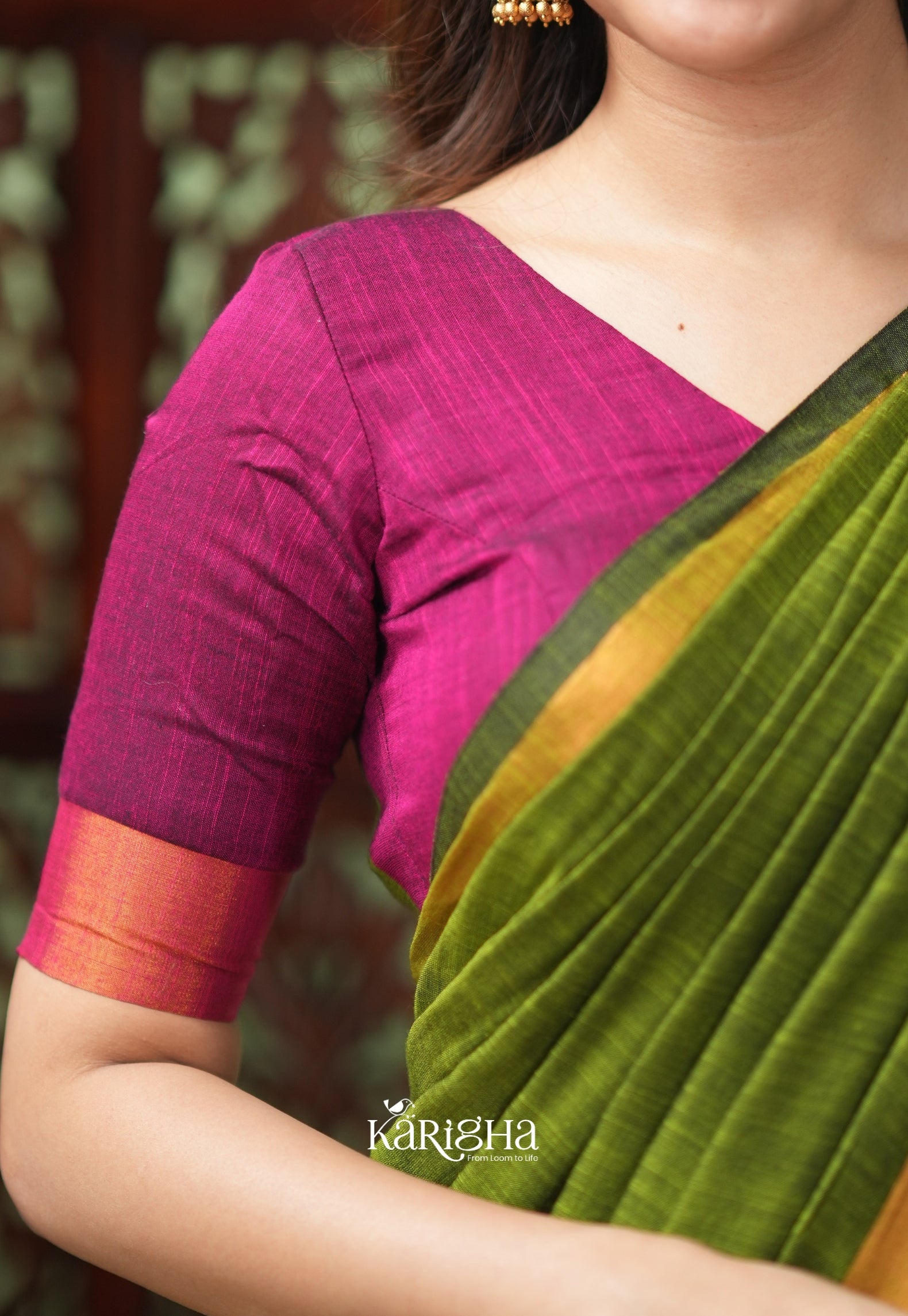 Imperial Threads – Classic Cotton Saree with Gleaming Zari Edge