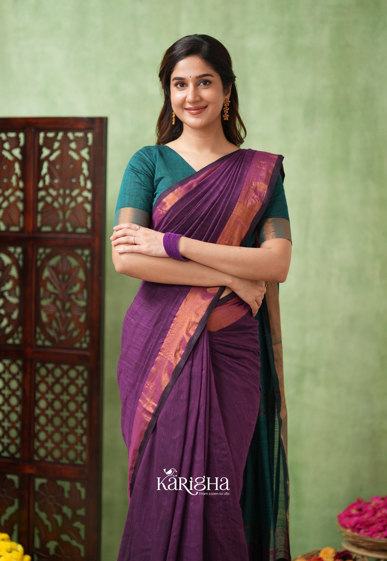 Imperial Threads – Classic Cotton Saree with Gleaming Zari Edge