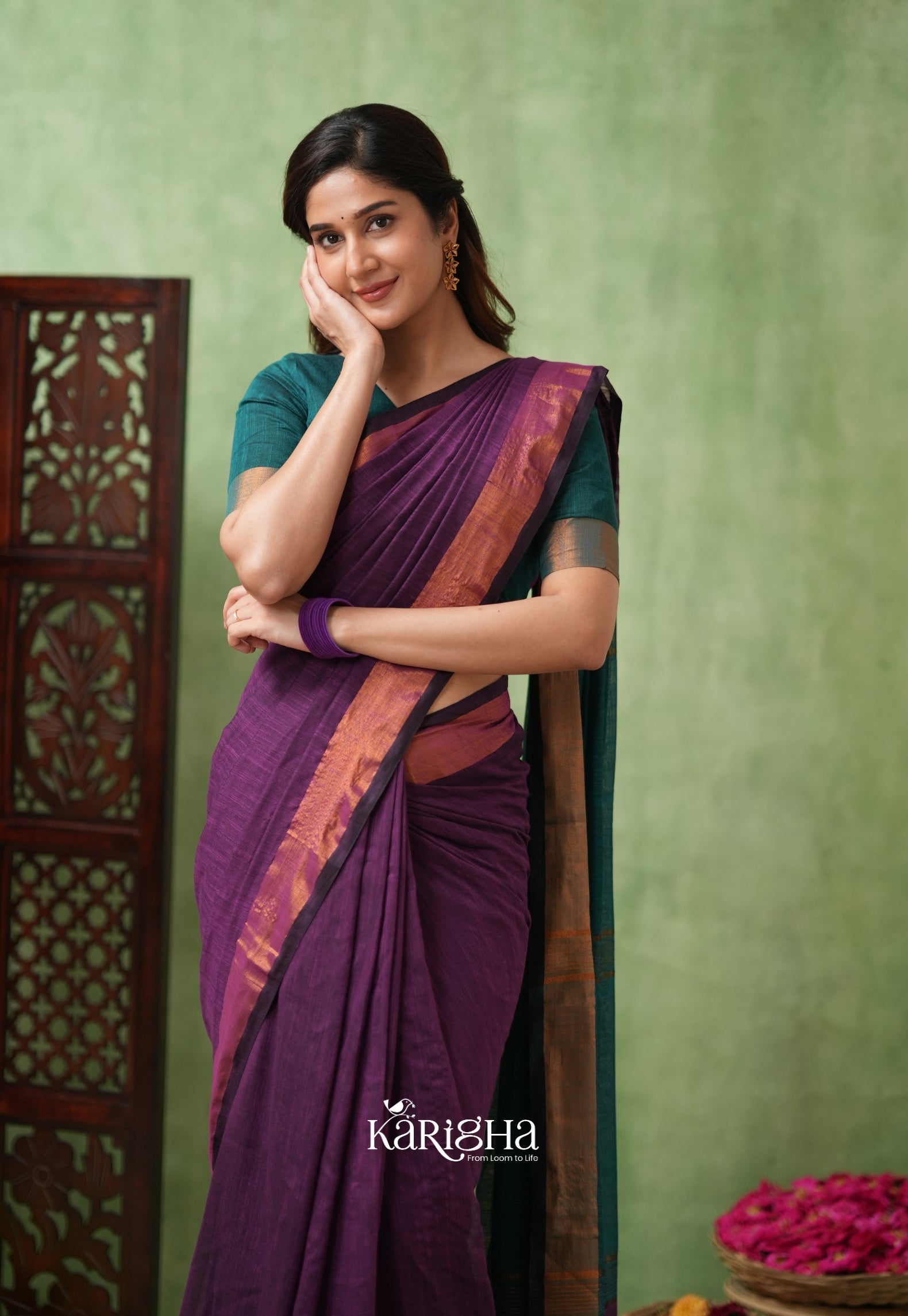 Imperial Threads – Classic Cotton Saree with Gleaming Zari Edge