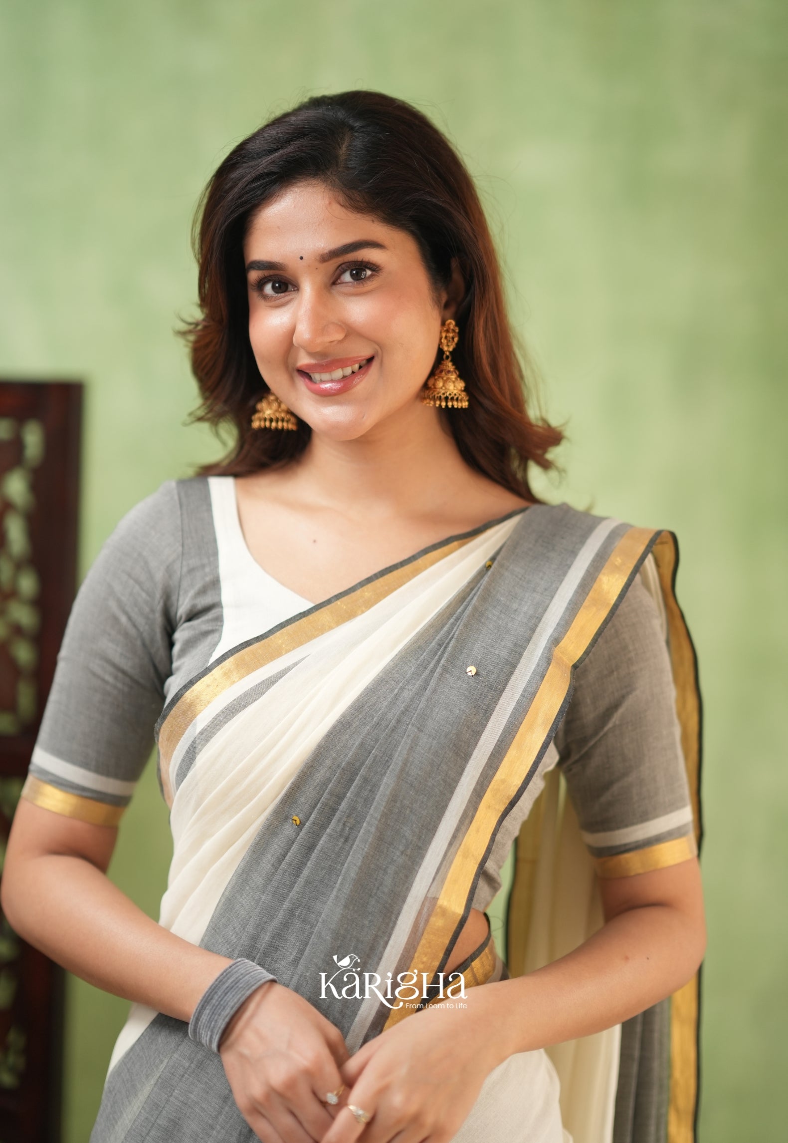 Royal Edge – Mul Cotton Saree with Luxe Border Detail