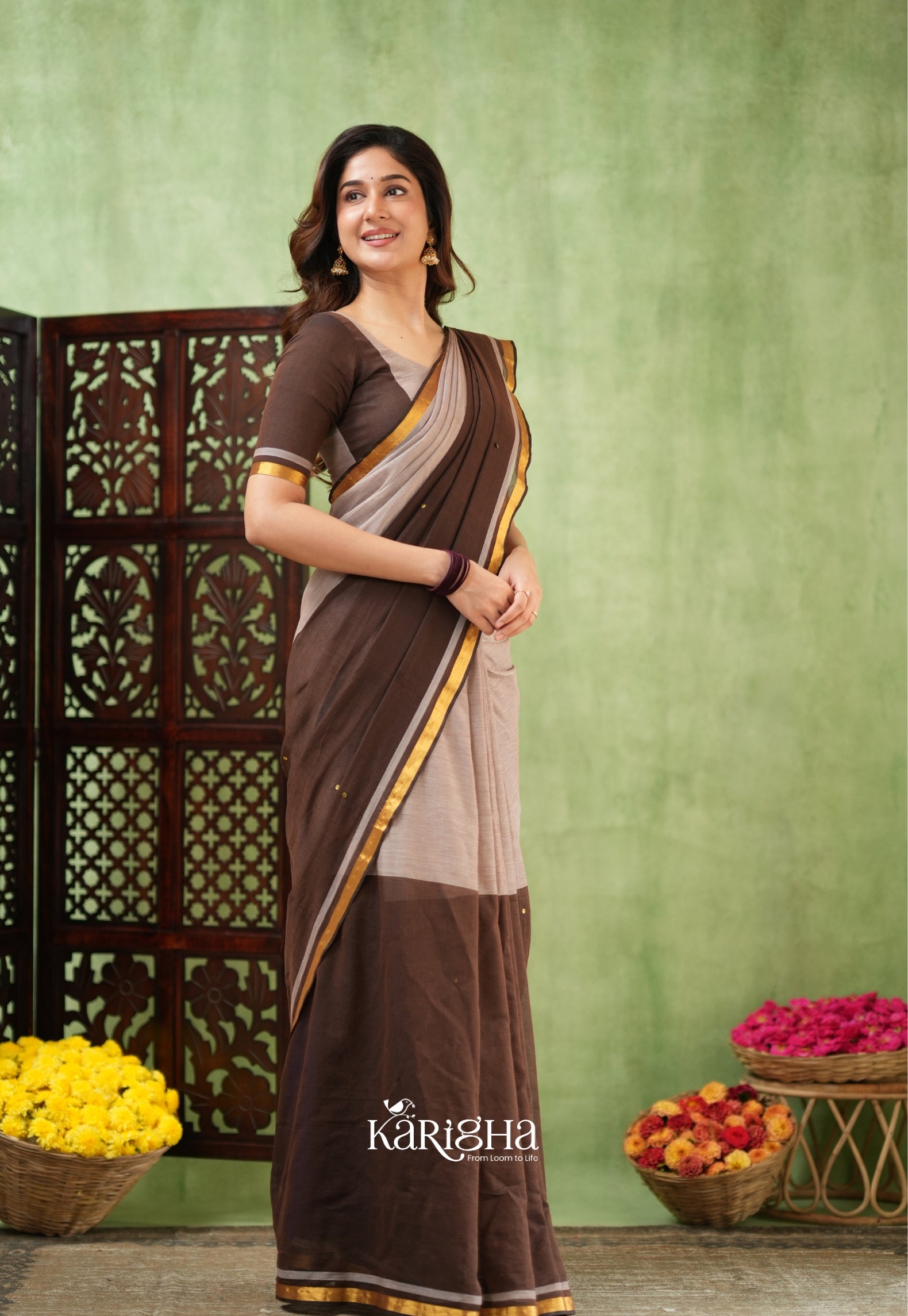 Royal Edge – Mul Cotton Saree with Luxe Border Detail