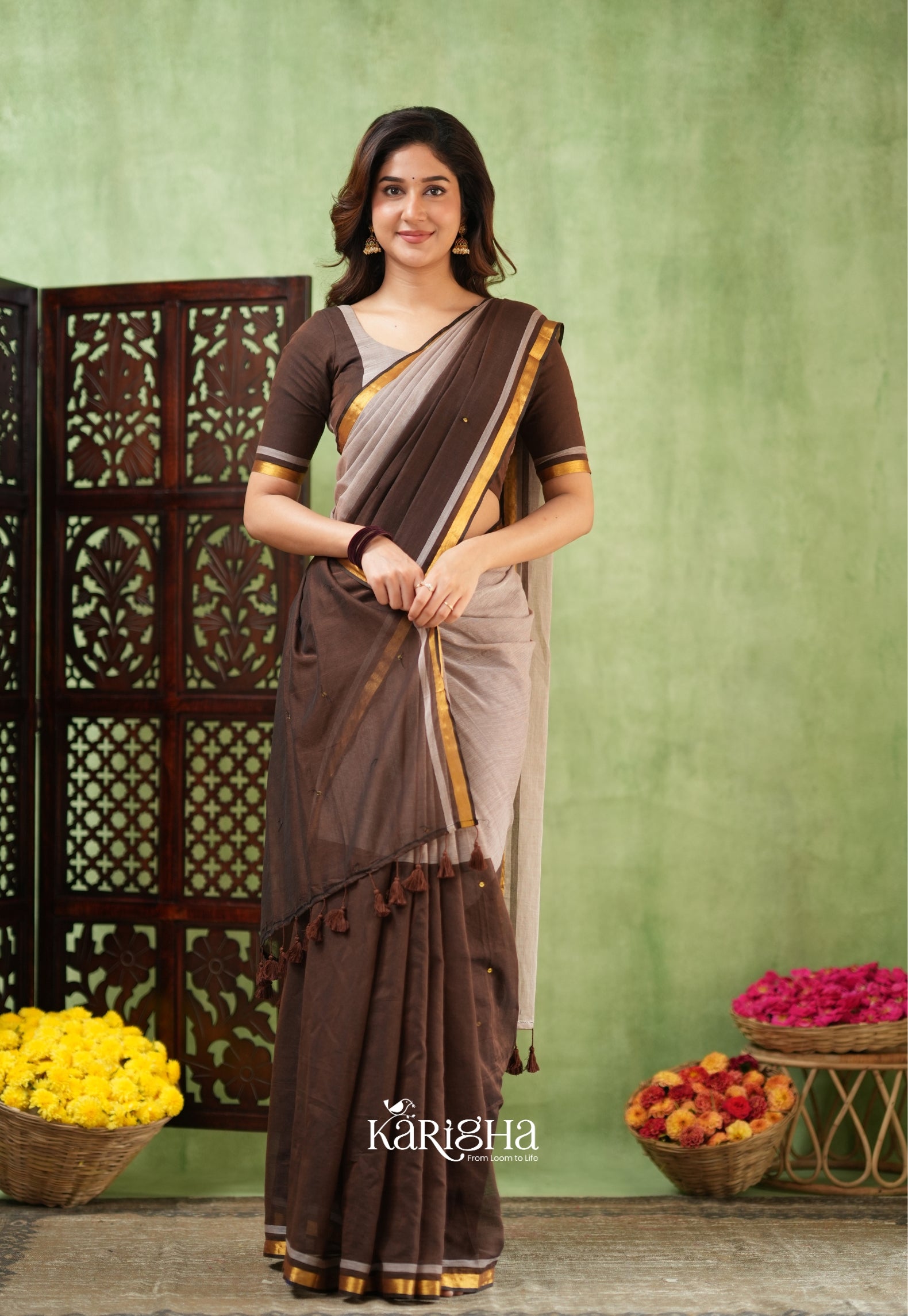 Royal Edge – Mul Cotton Saree with Luxe Border Detail