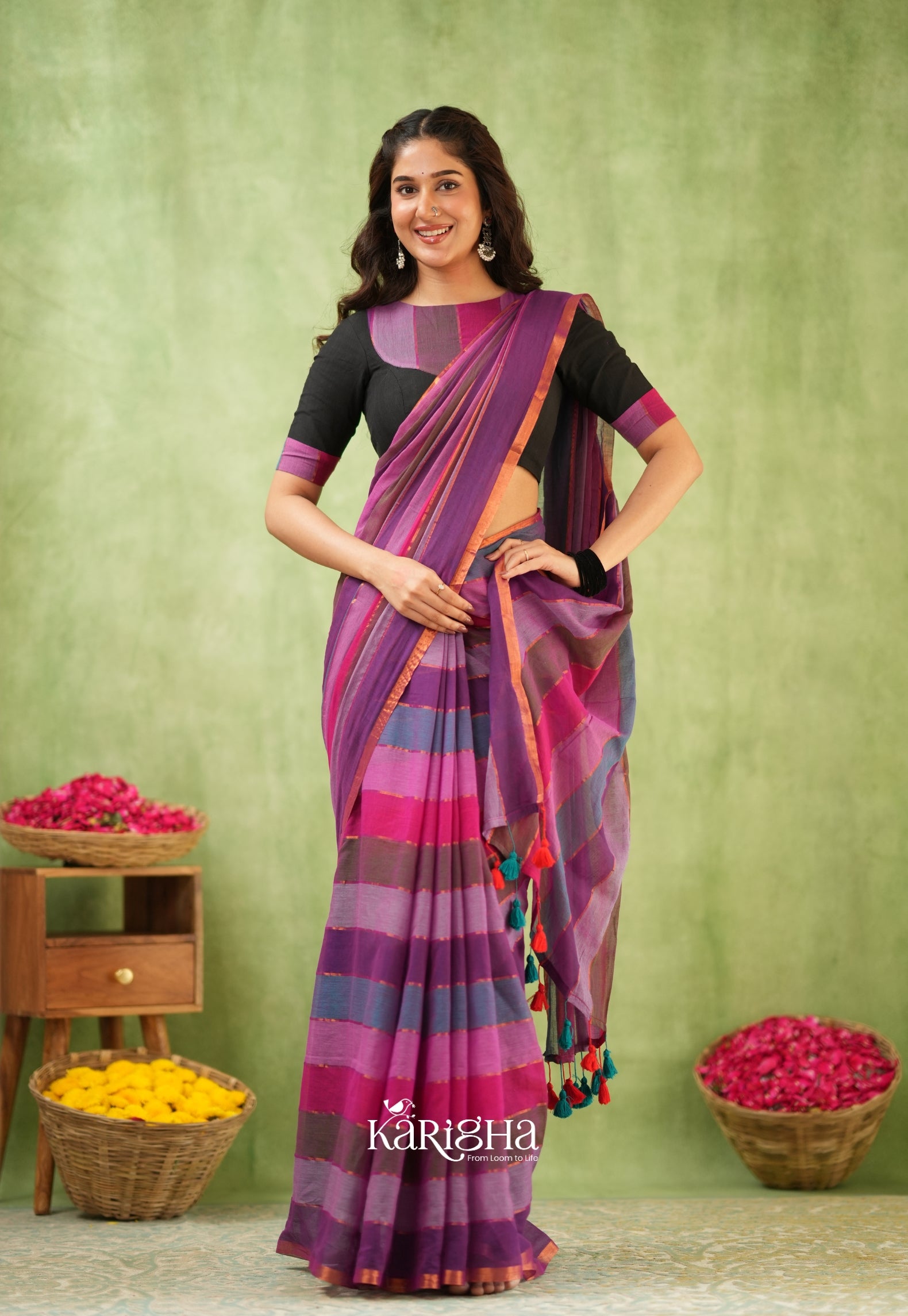 Multicolor Mul Cotton Saree – Vibrant Weave Magic