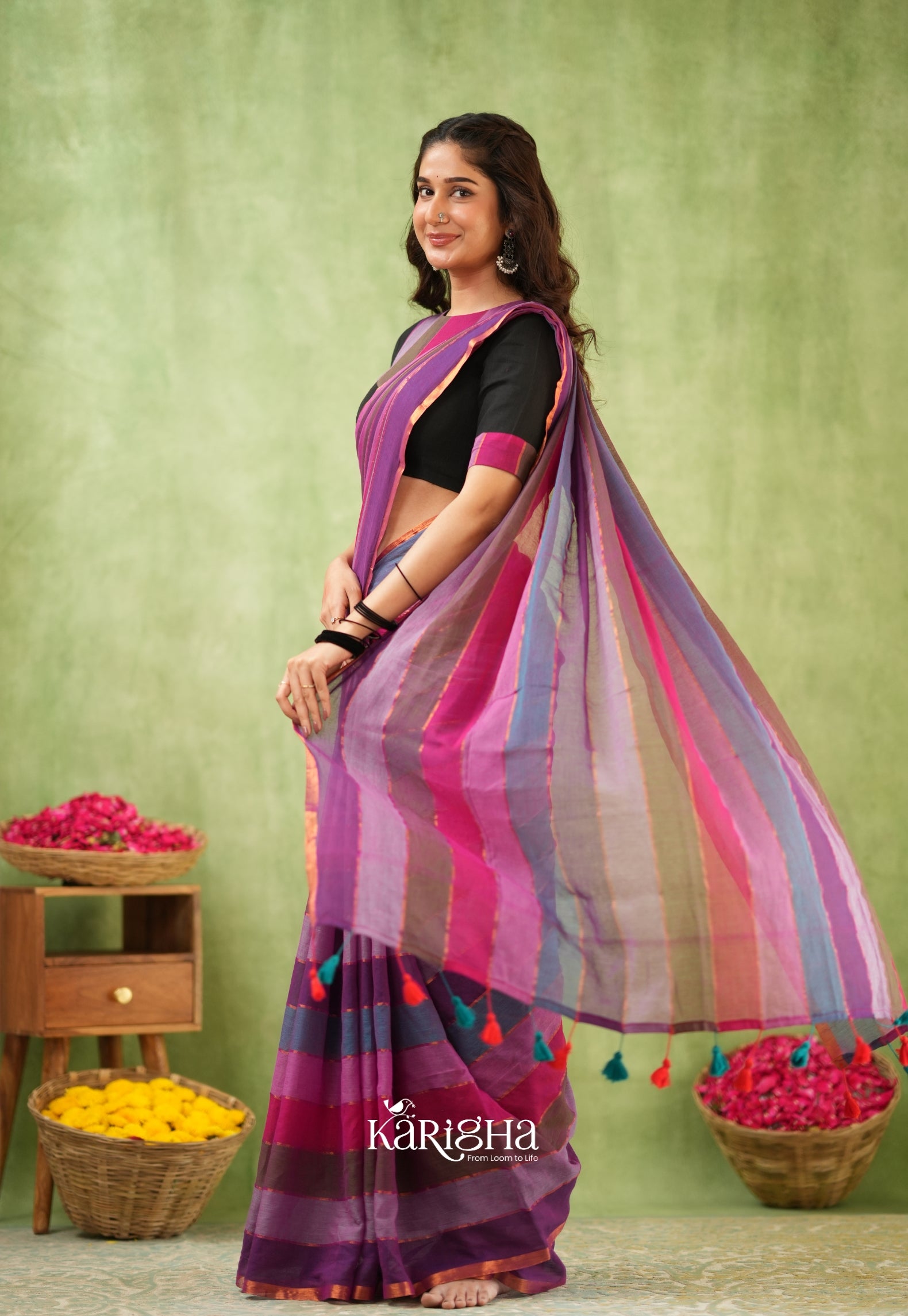 Multicolor Mul Cotton Saree – Vibrant Weave Magic