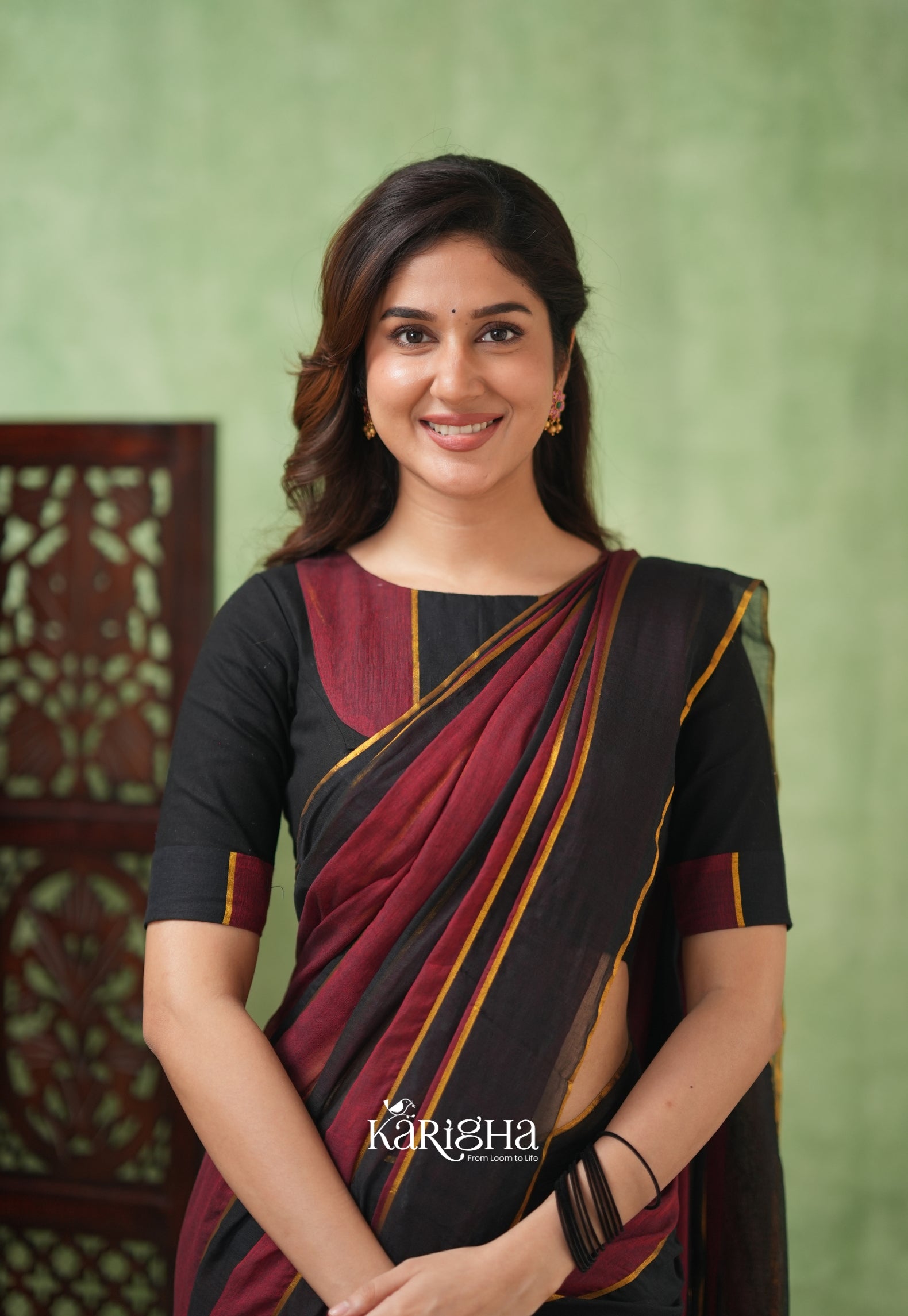 Multicolor Mul Cotton Saree – Vibrant Weave Magic