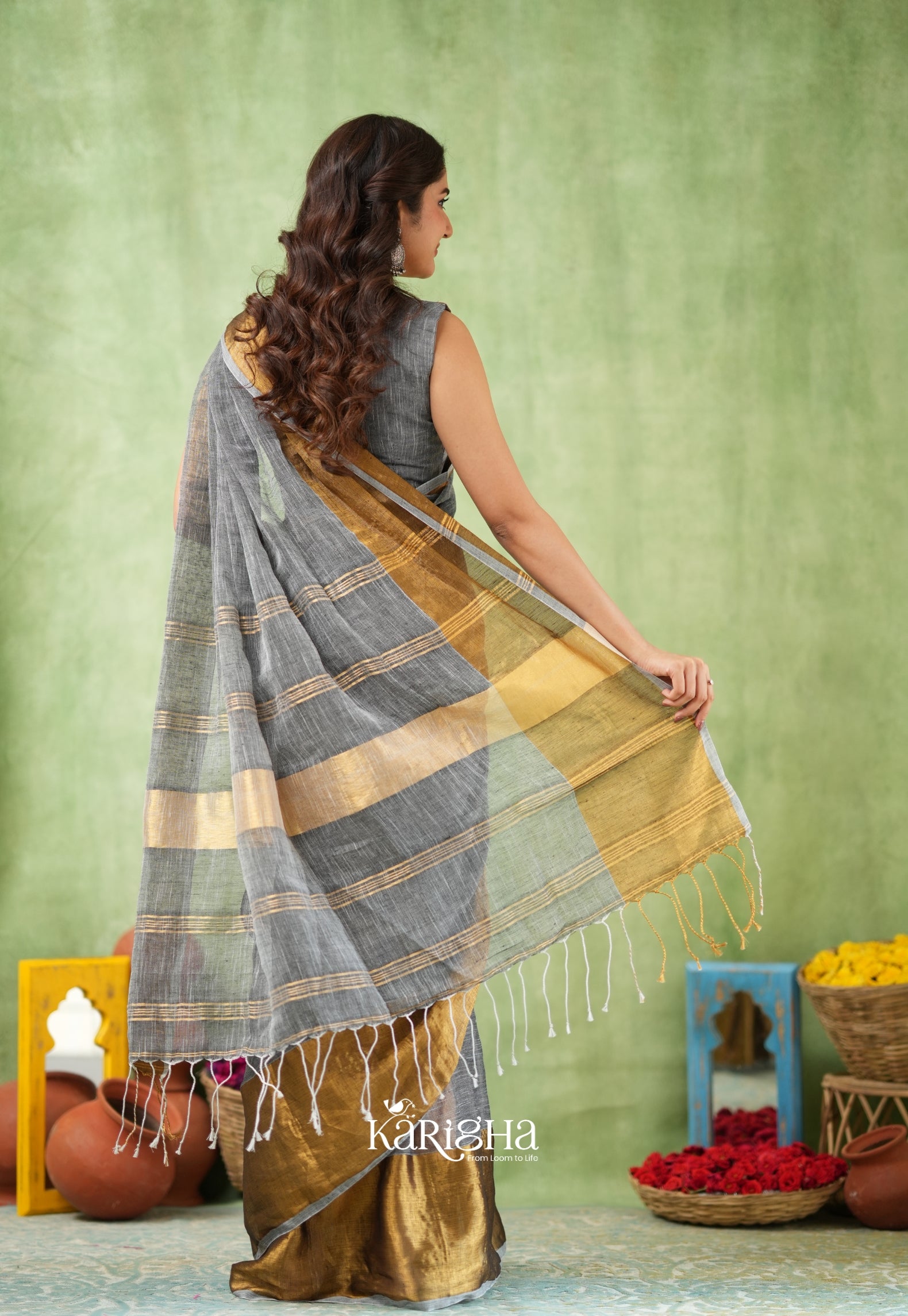 Gilded Linen Grace – Cotton Linen Saree with Radiant Edge