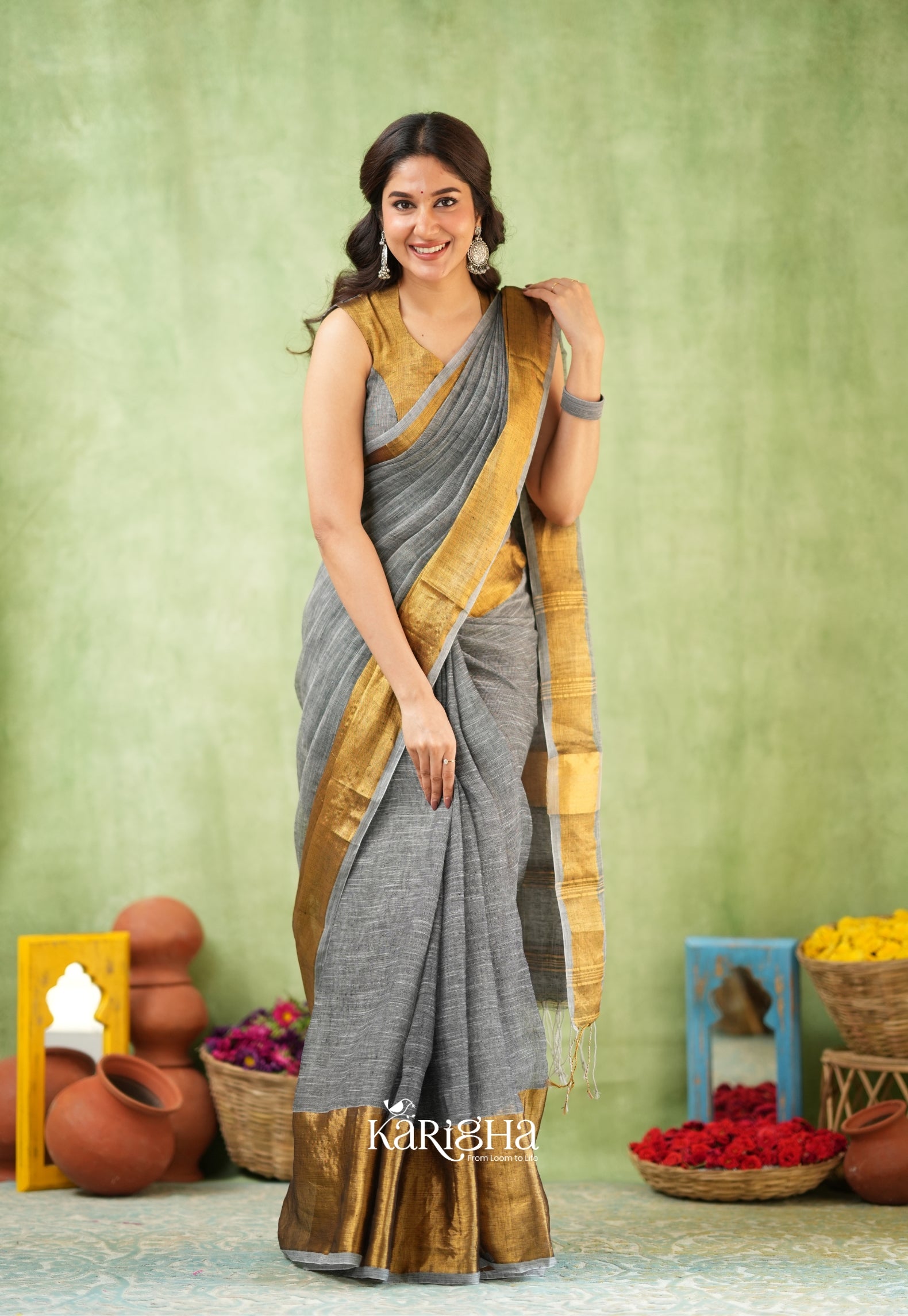 Gilded Linen Grace – Cotton Linen Saree with Radiant Edge