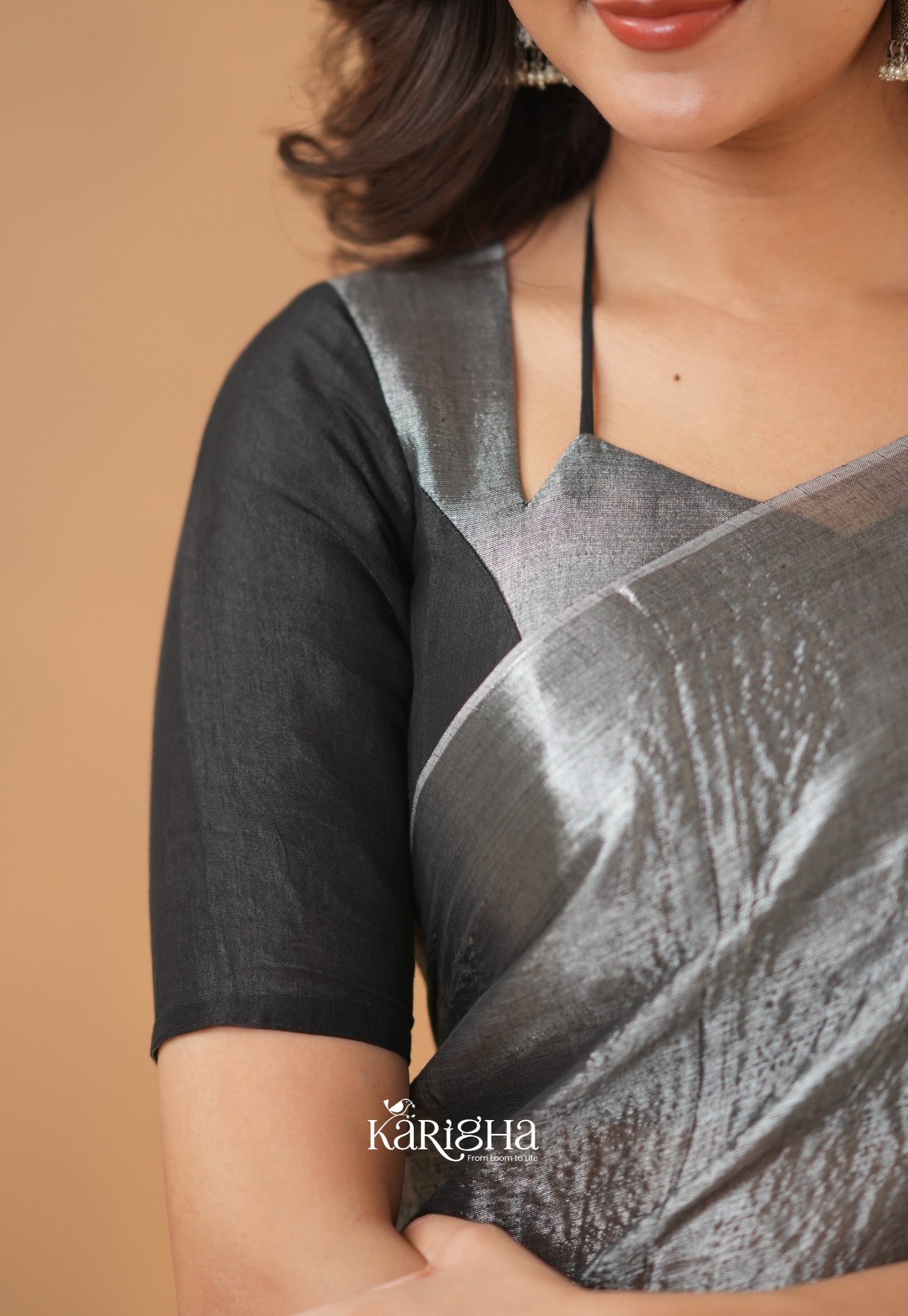 Dual Majesty – Tissue Cotton Saree with Striking Contrast Flow