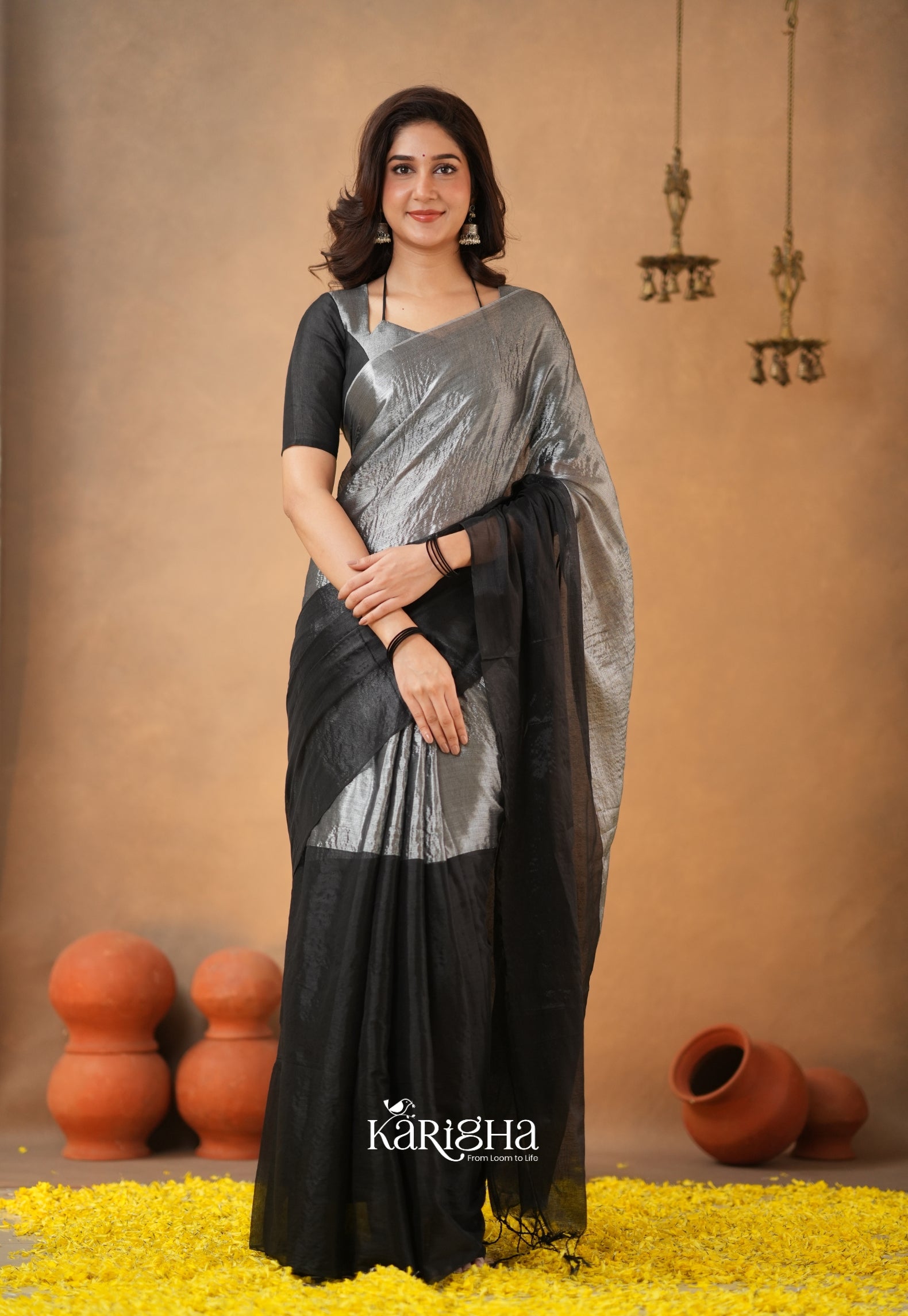 Dual Majesty – Tissue Cotton Saree with Striking Contrast Flow