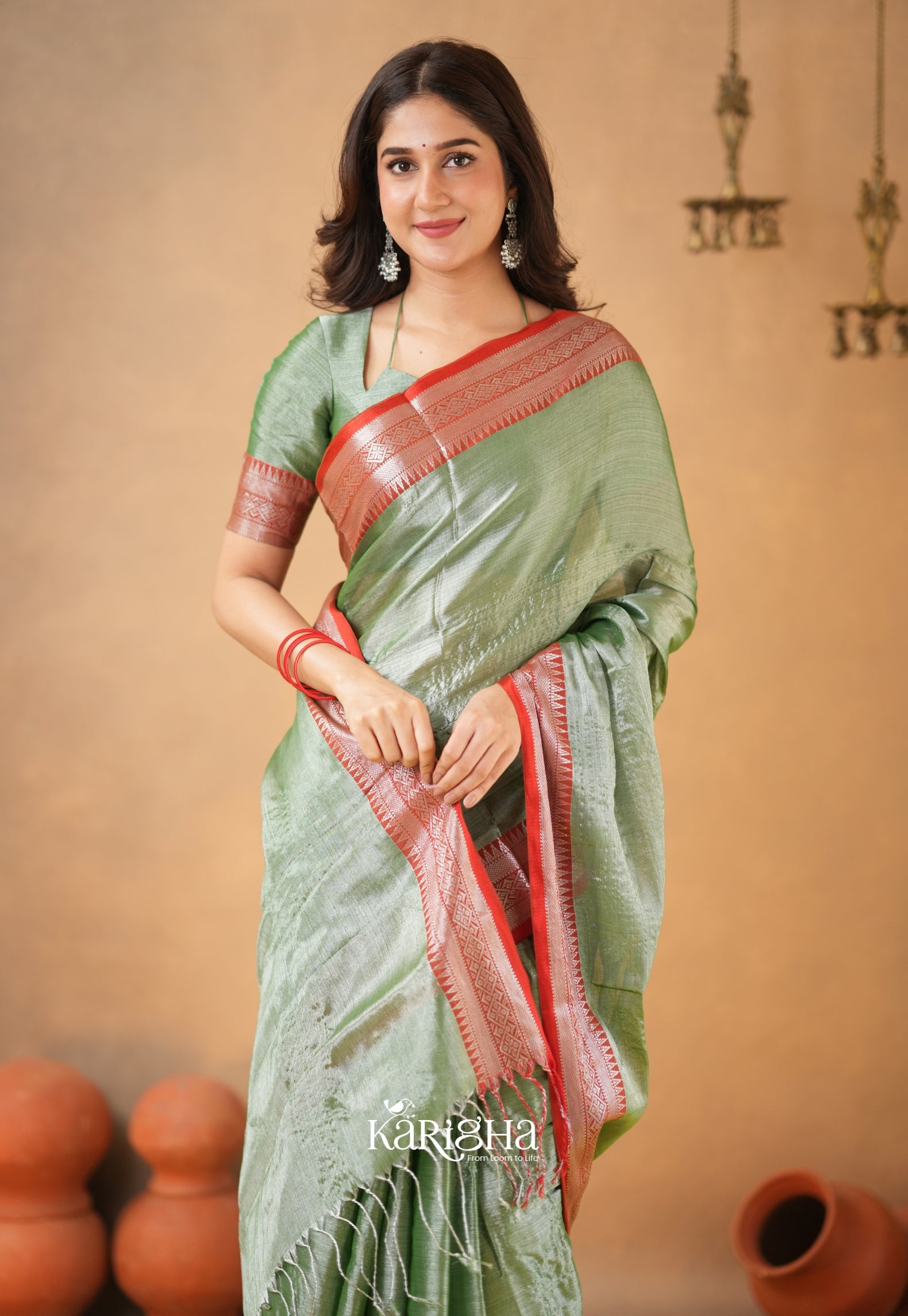 Vermilion Grace – Elegant Tissue Saree with Statement Edge