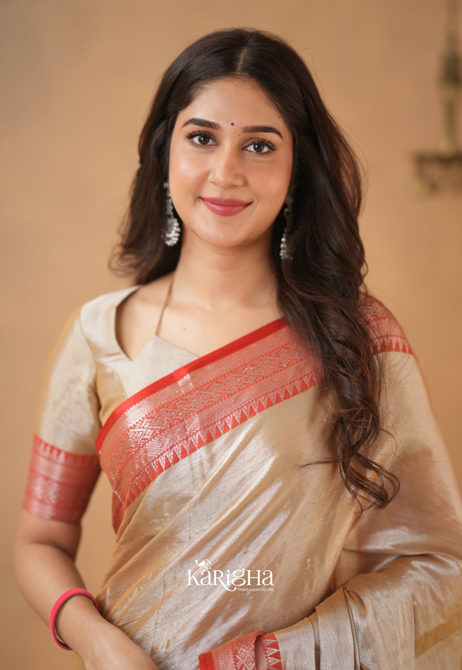 Vermilion Grace – Elegant Tissue Saree with Statement Edge