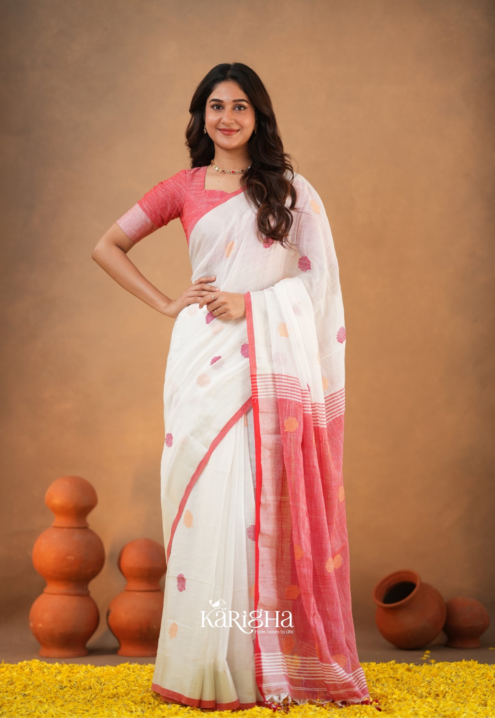 Legacy Loom – Handwoven Cotton Saree with Timeless Craft
