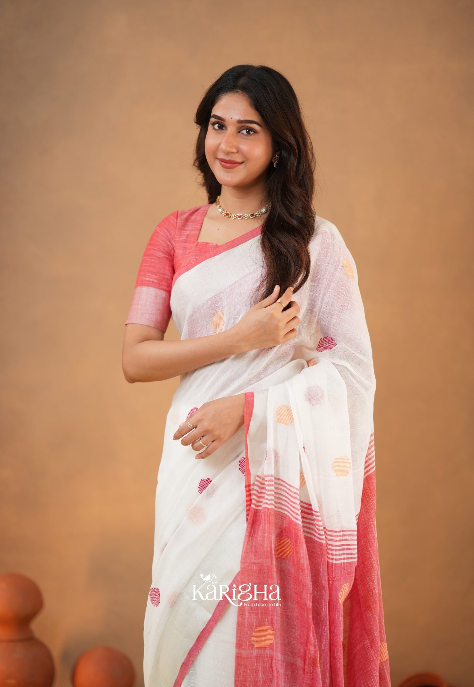 Legacy Loom – Handwoven Cotton Saree with Timeless Craft