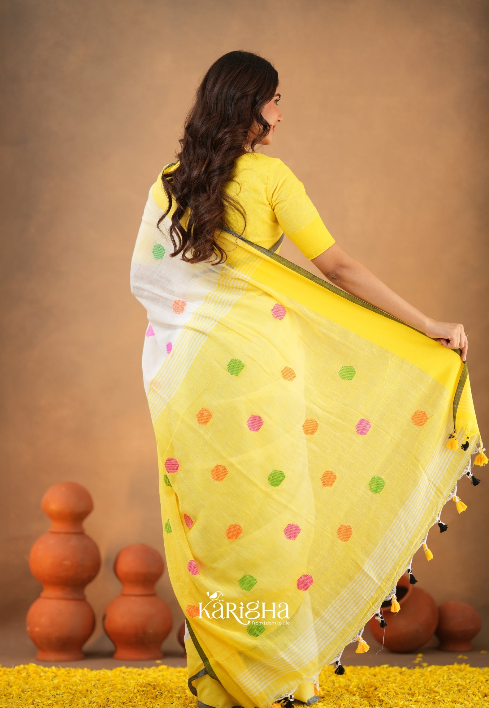 Legacy Loom – Handwoven Cotton Saree with Timeless Craft