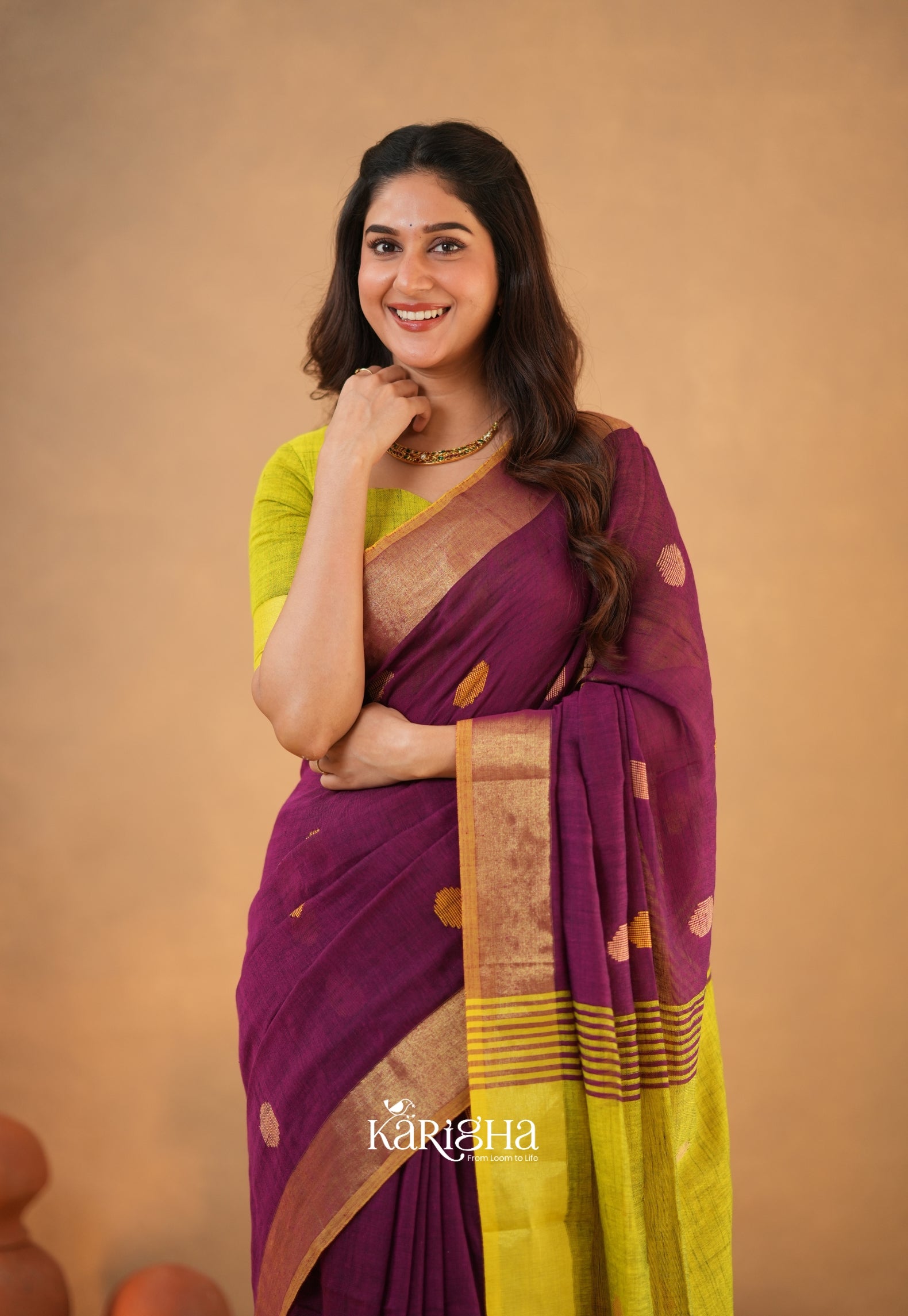 Legacy Loom – Handwoven Cotton Saree with Timeless Craft