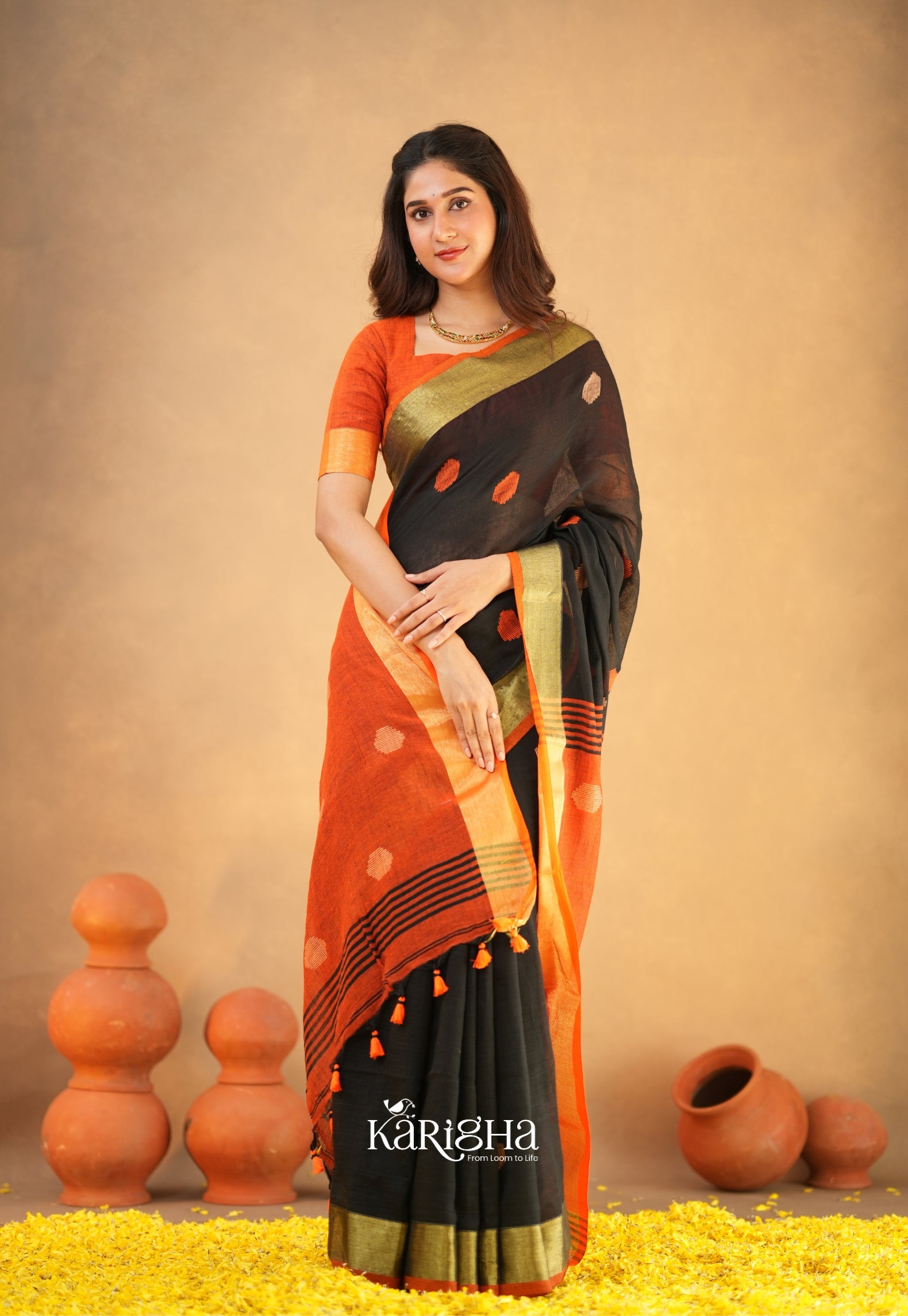 Legacy Loom – Handwoven Cotton Saree with Timeless Craft
