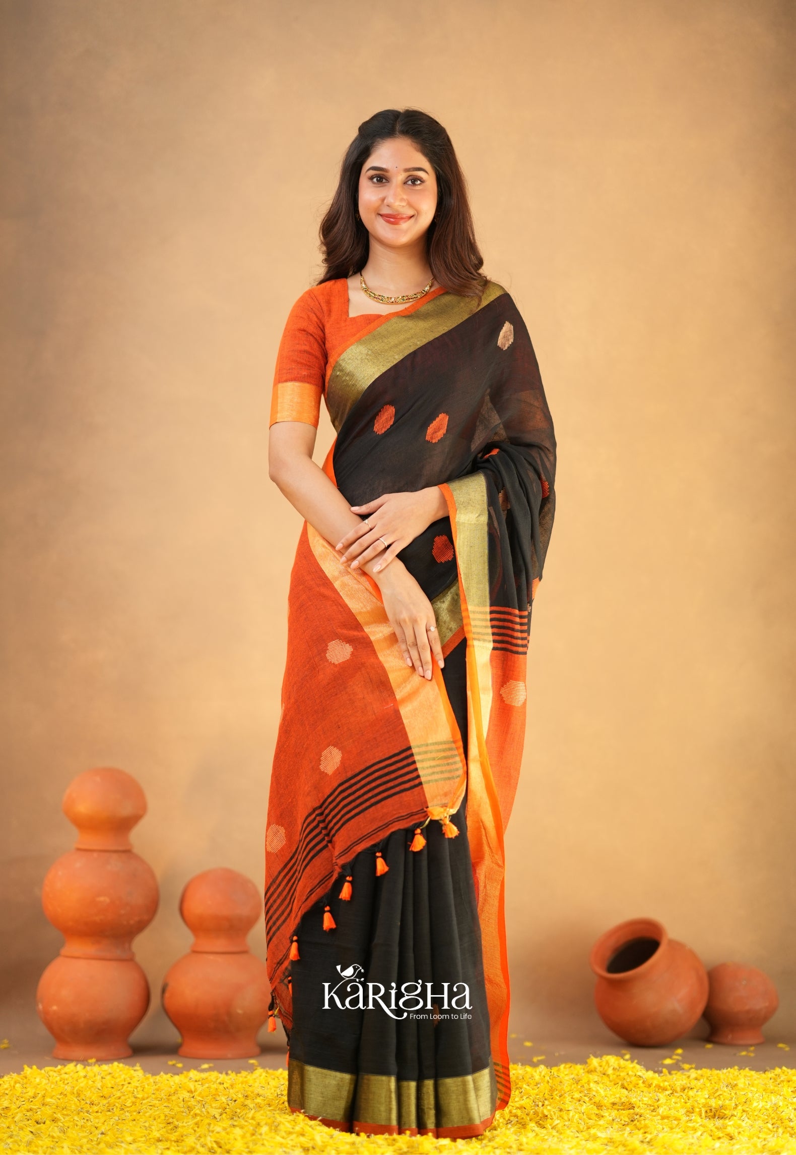 Legacy Loom – Handwoven Cotton Saree with Timeless Craft