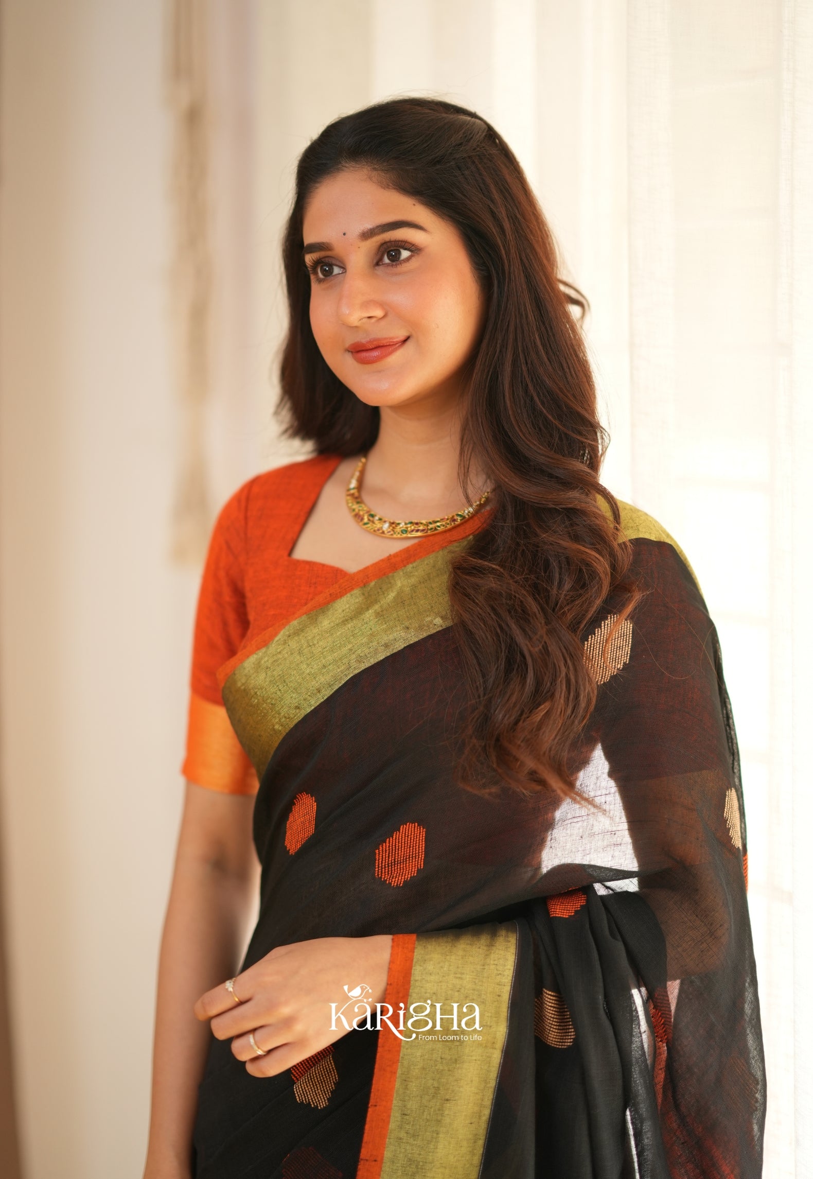 Legacy Loom – Handwoven Cotton Saree with Timeless Craft