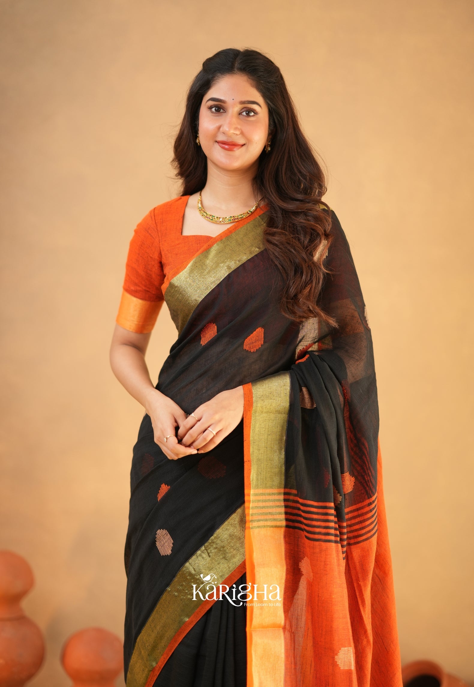 Legacy Loom – Handwoven Cotton Saree with Timeless Craft