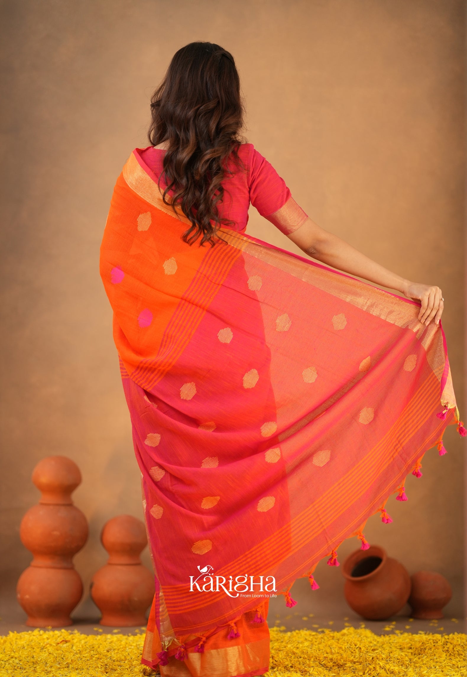 Legacy Loom – Handwoven Cotton Saree with Timeless Craft