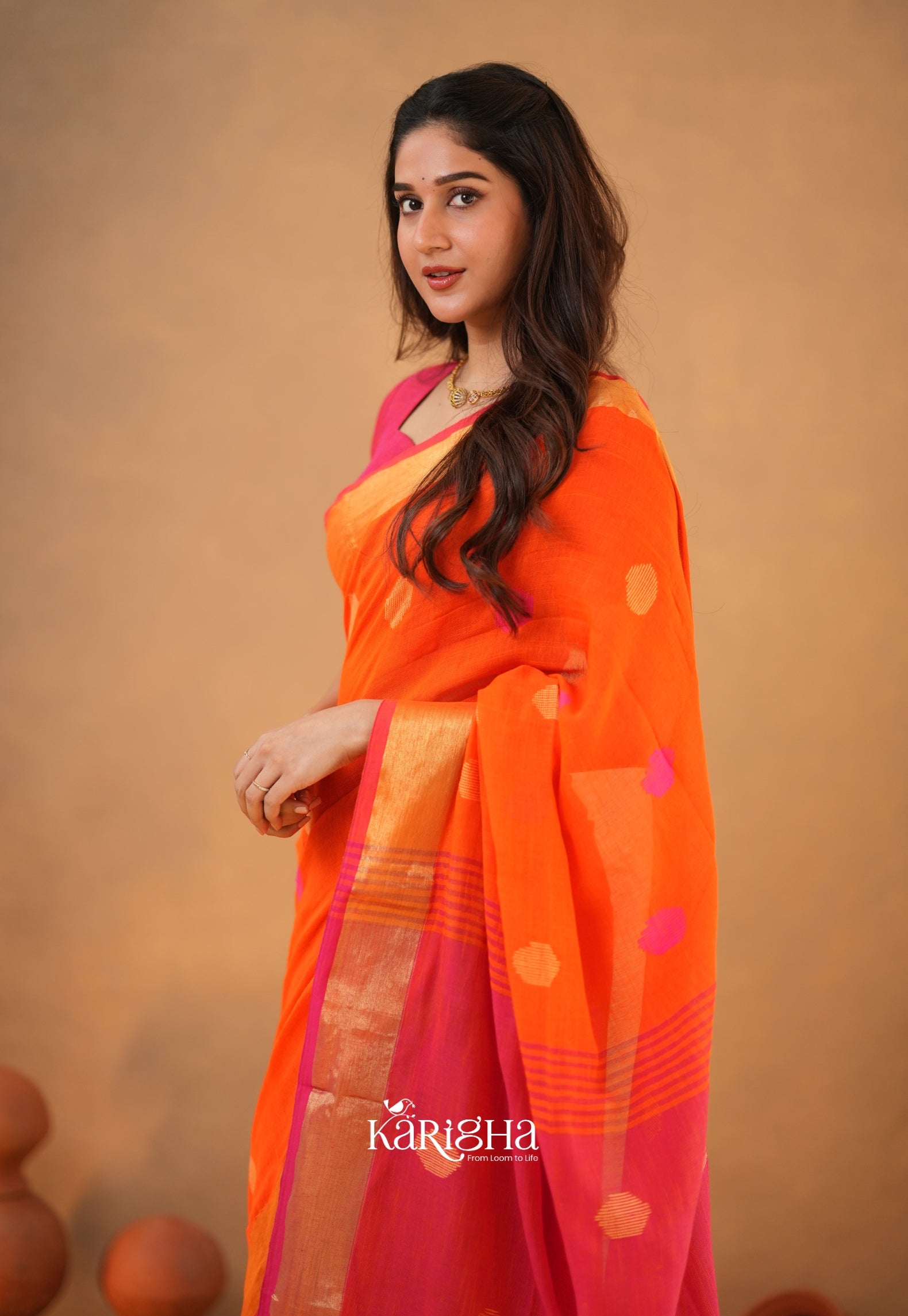 Legacy Loom – Handwoven Cotton Saree with Timeless Craft