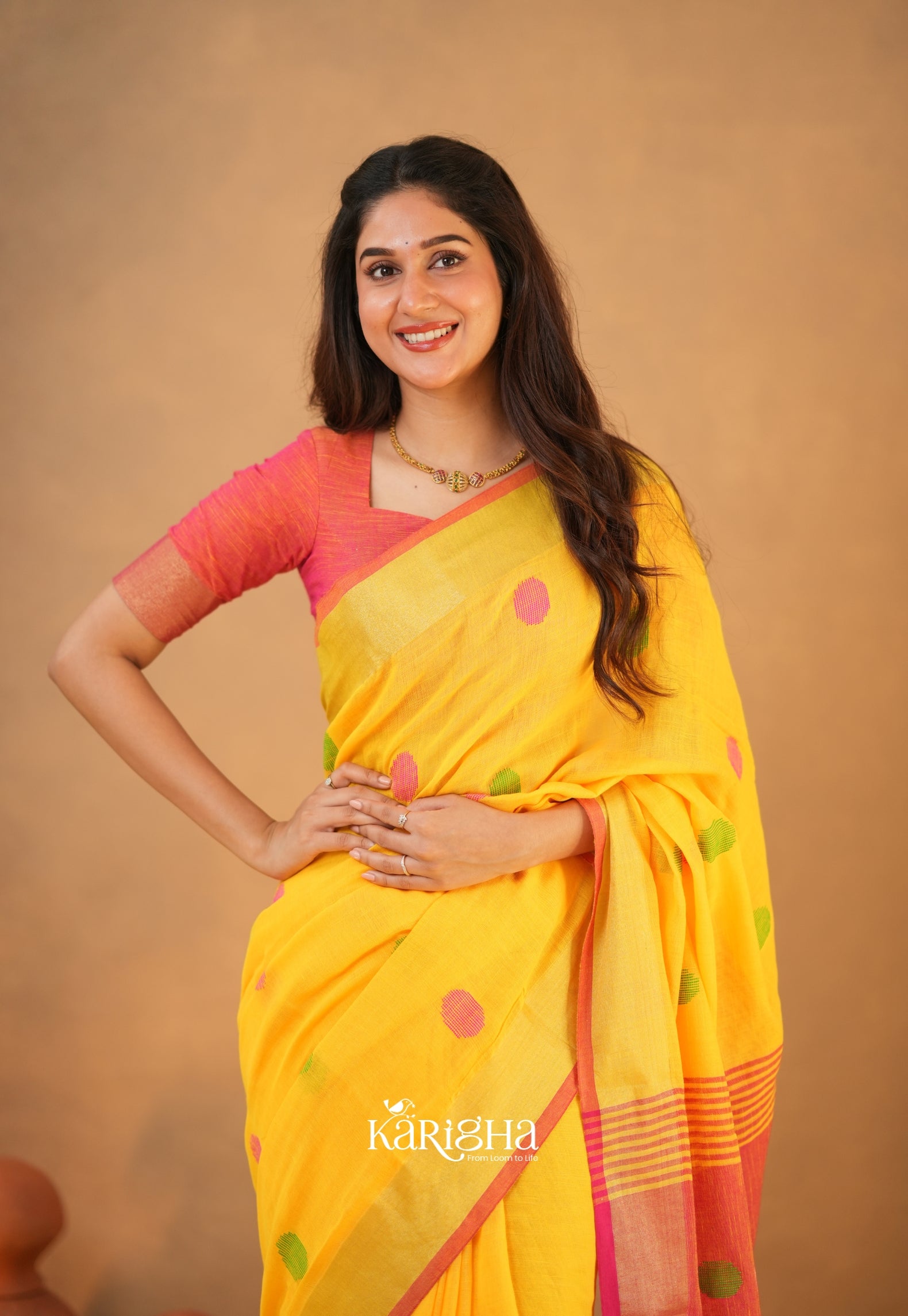 Legacy Loom – Handwoven Cotton Saree with Timeless Craft