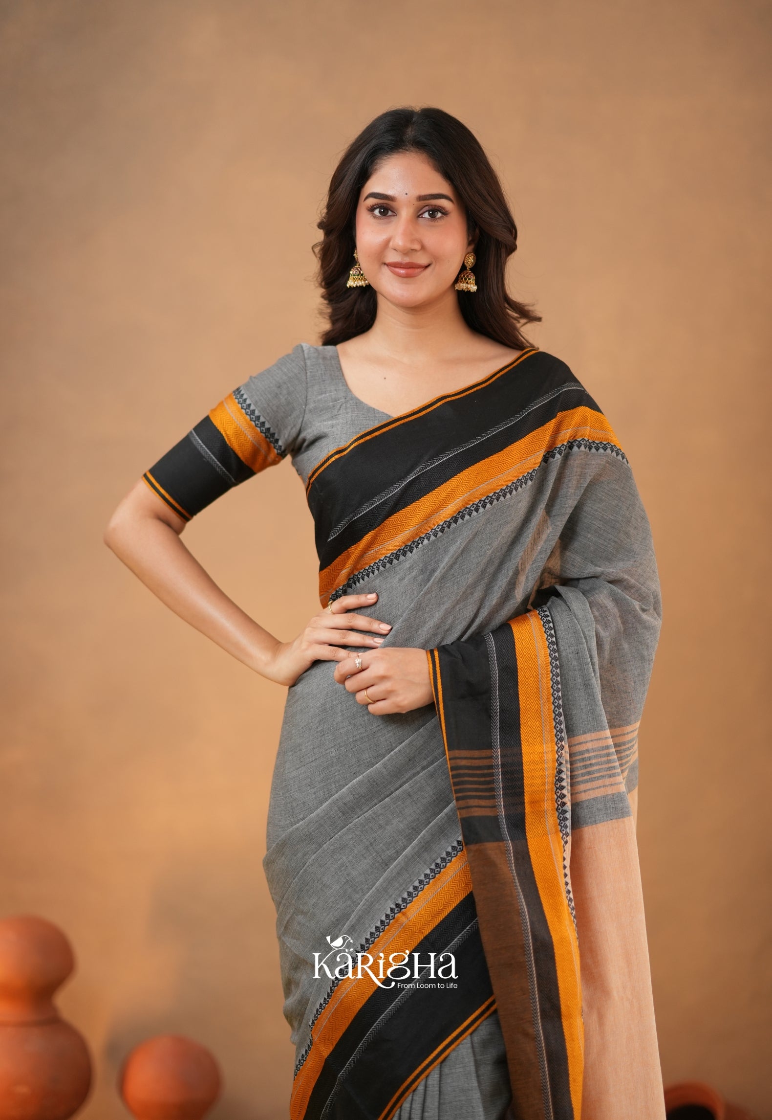Calcutta Craft – Artisanal Cotton Saree with Timeless Weave