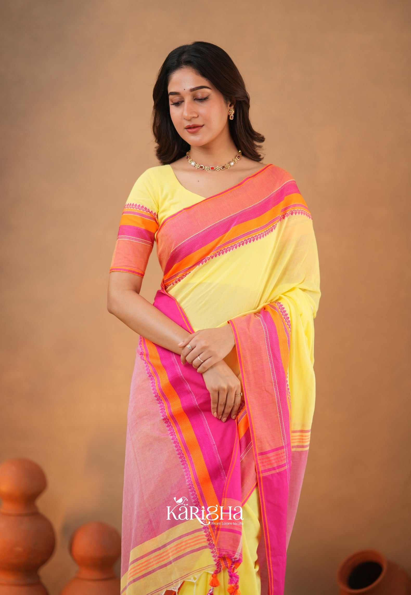 Calcutta Craft – Artisanal Cotton Saree with Timeless Weave