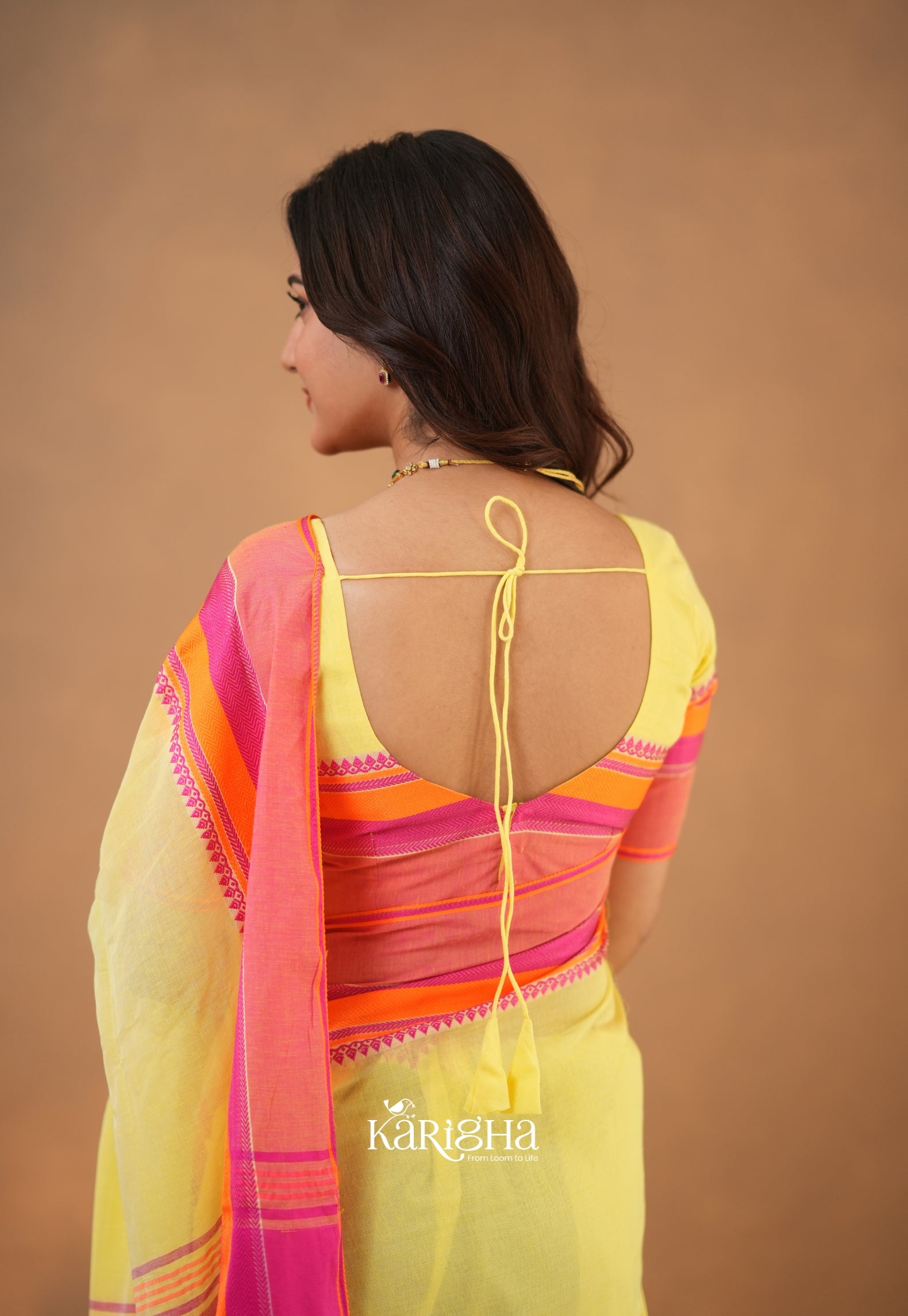 Calcutta Craft – Artisanal Cotton Saree with Timeless Weave