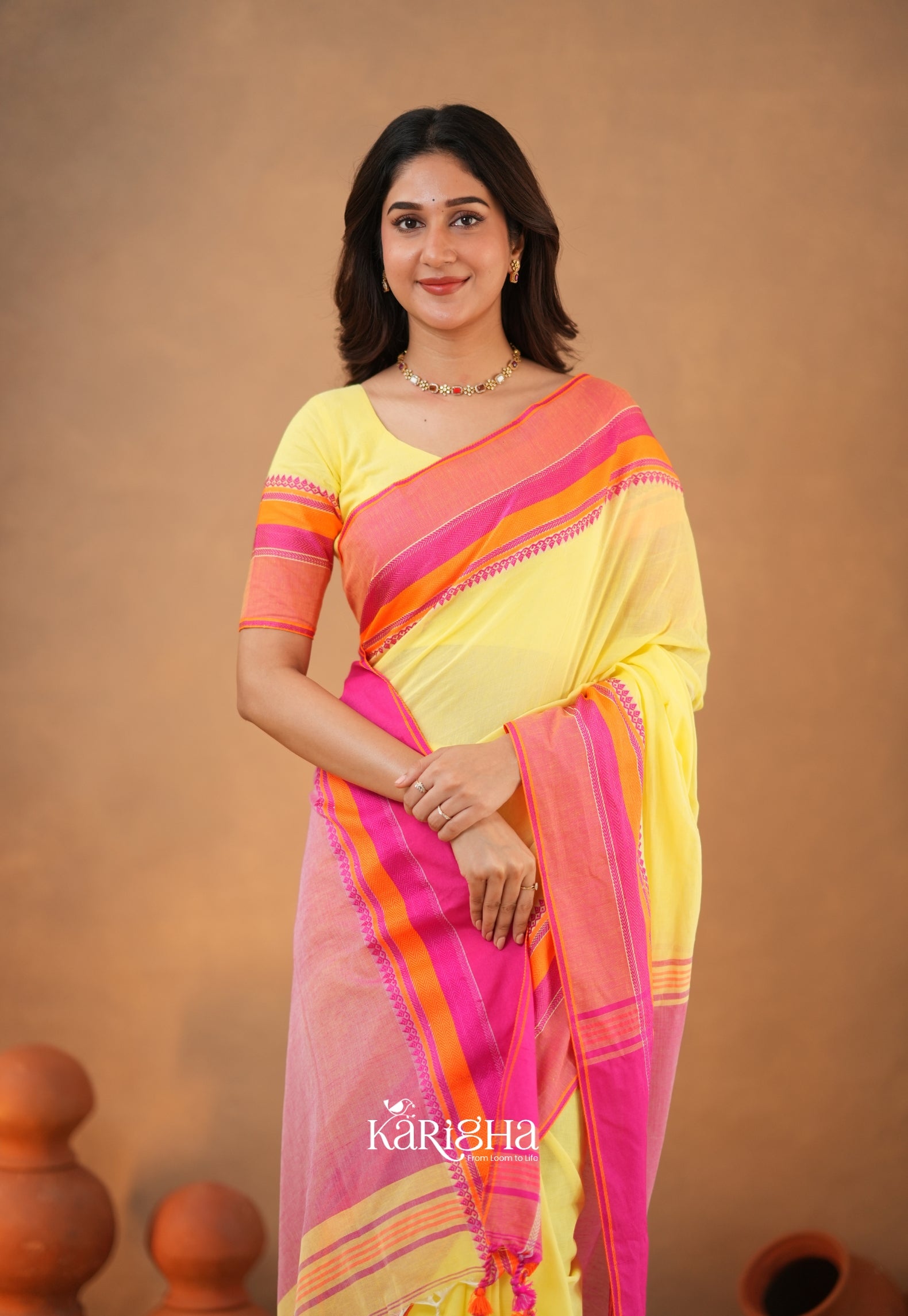 Calcutta Craft – Artisanal Cotton Saree with Timeless Weave