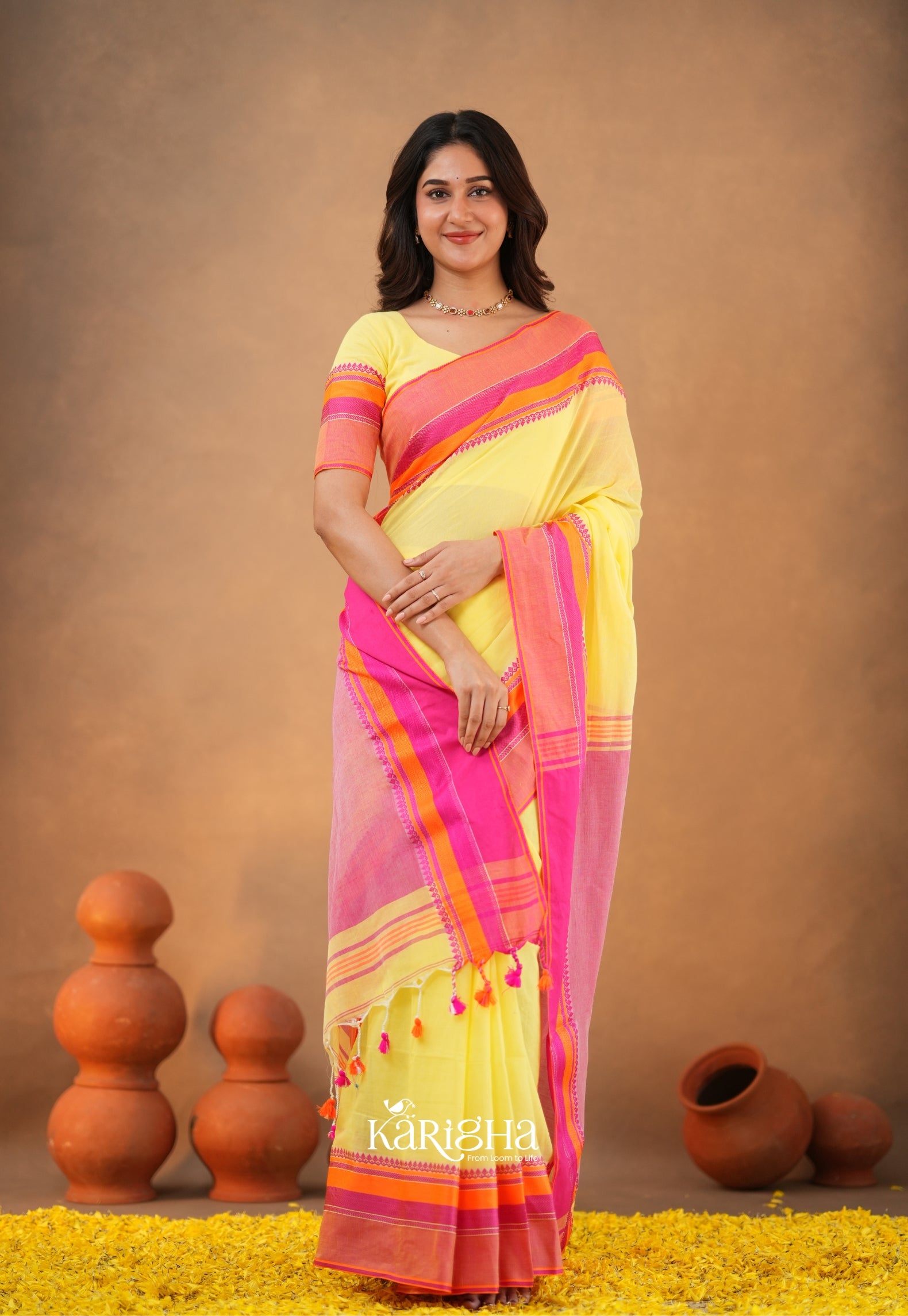 Calcutta Craft – Artisanal Cotton Saree with Timeless Weave