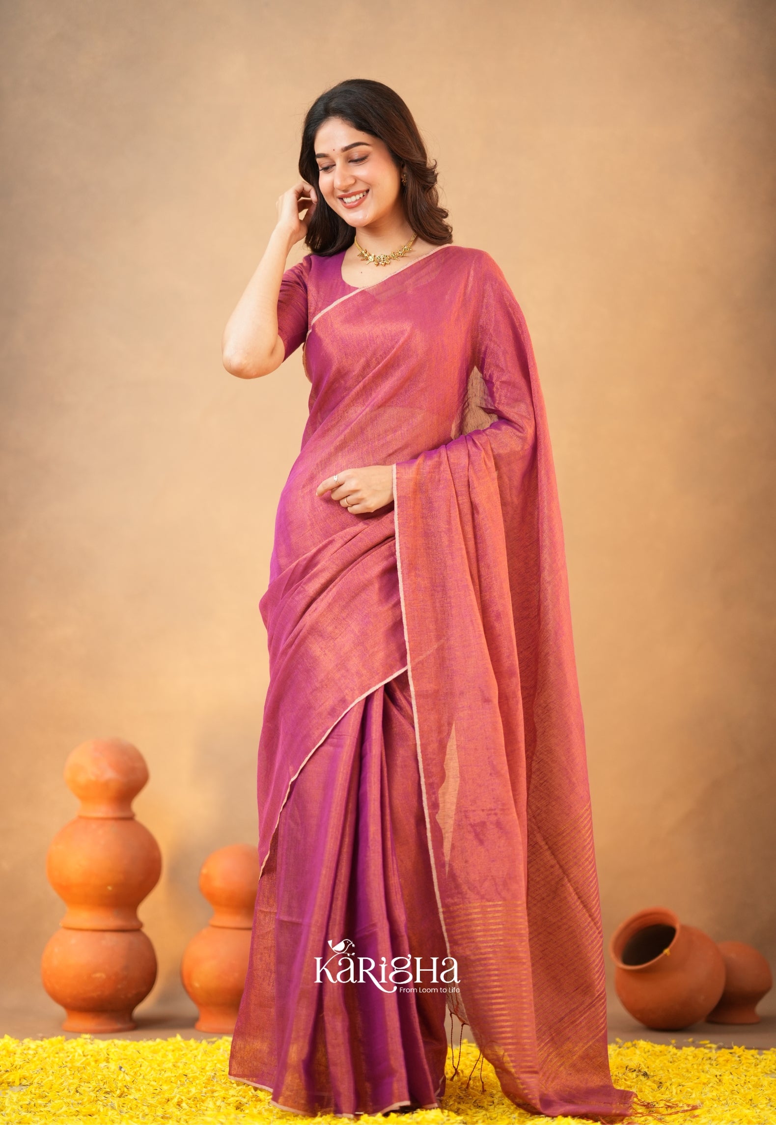 Linen Radiance – Featherlight Saree with Subtle Shine
