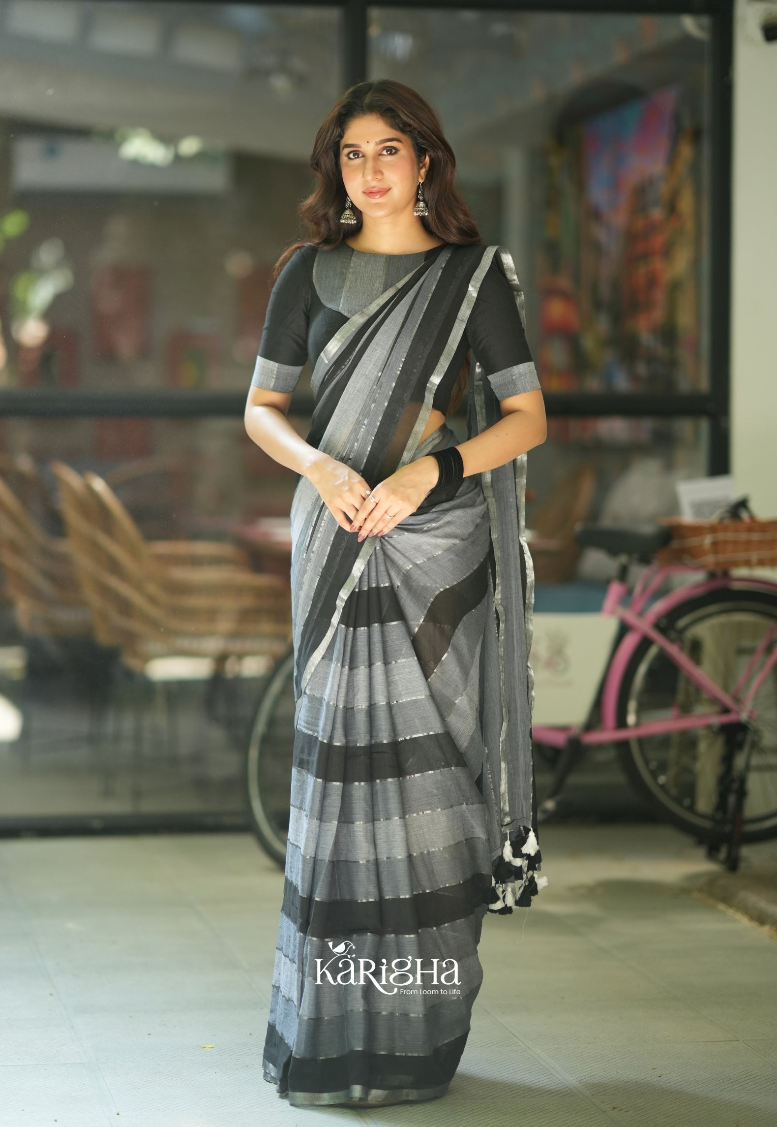 Multicolor Mul Cotton Saree – Vibrant Weave Magic