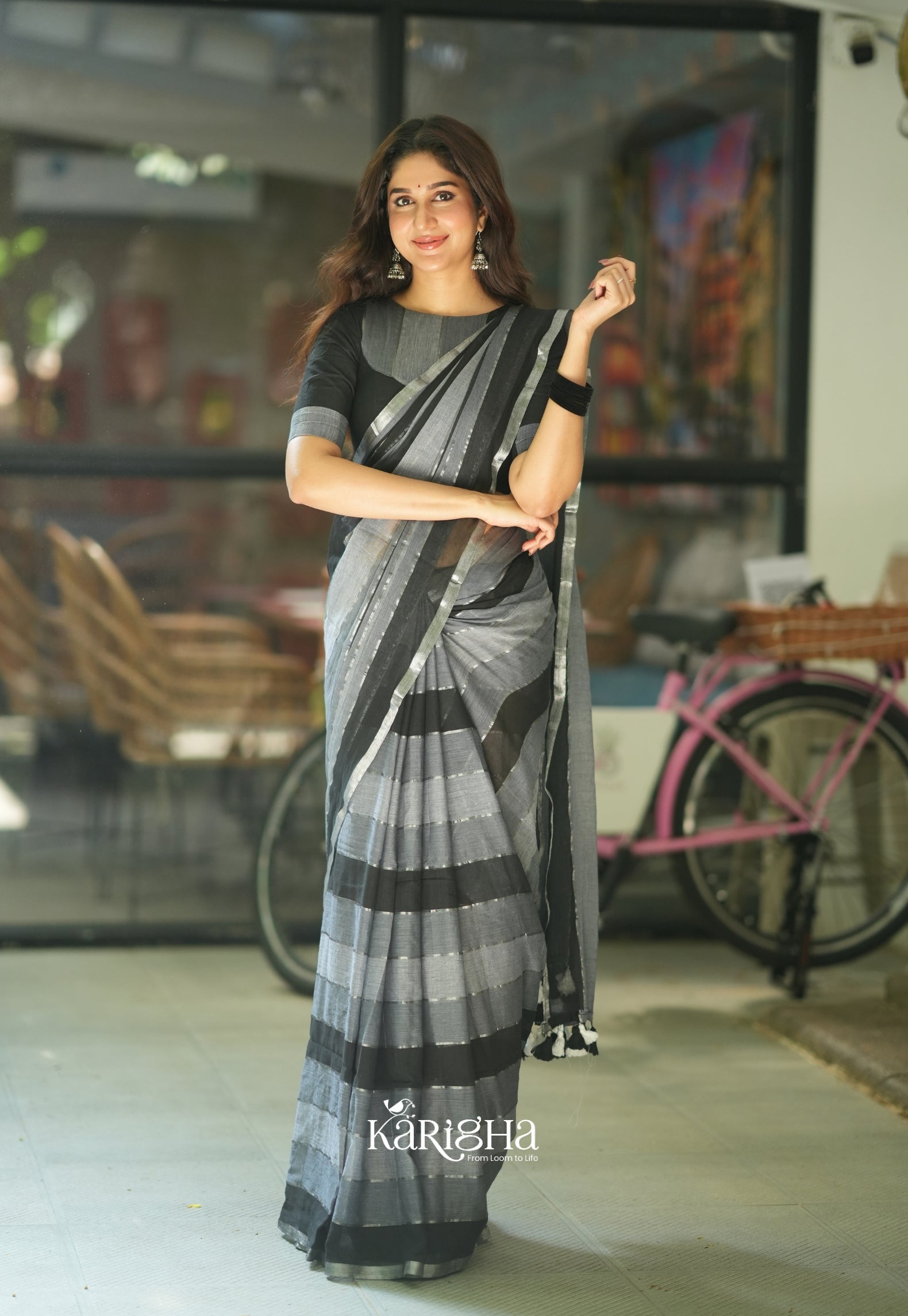 Multicolor Mul Cotton Saree – Vibrant Weave Magic