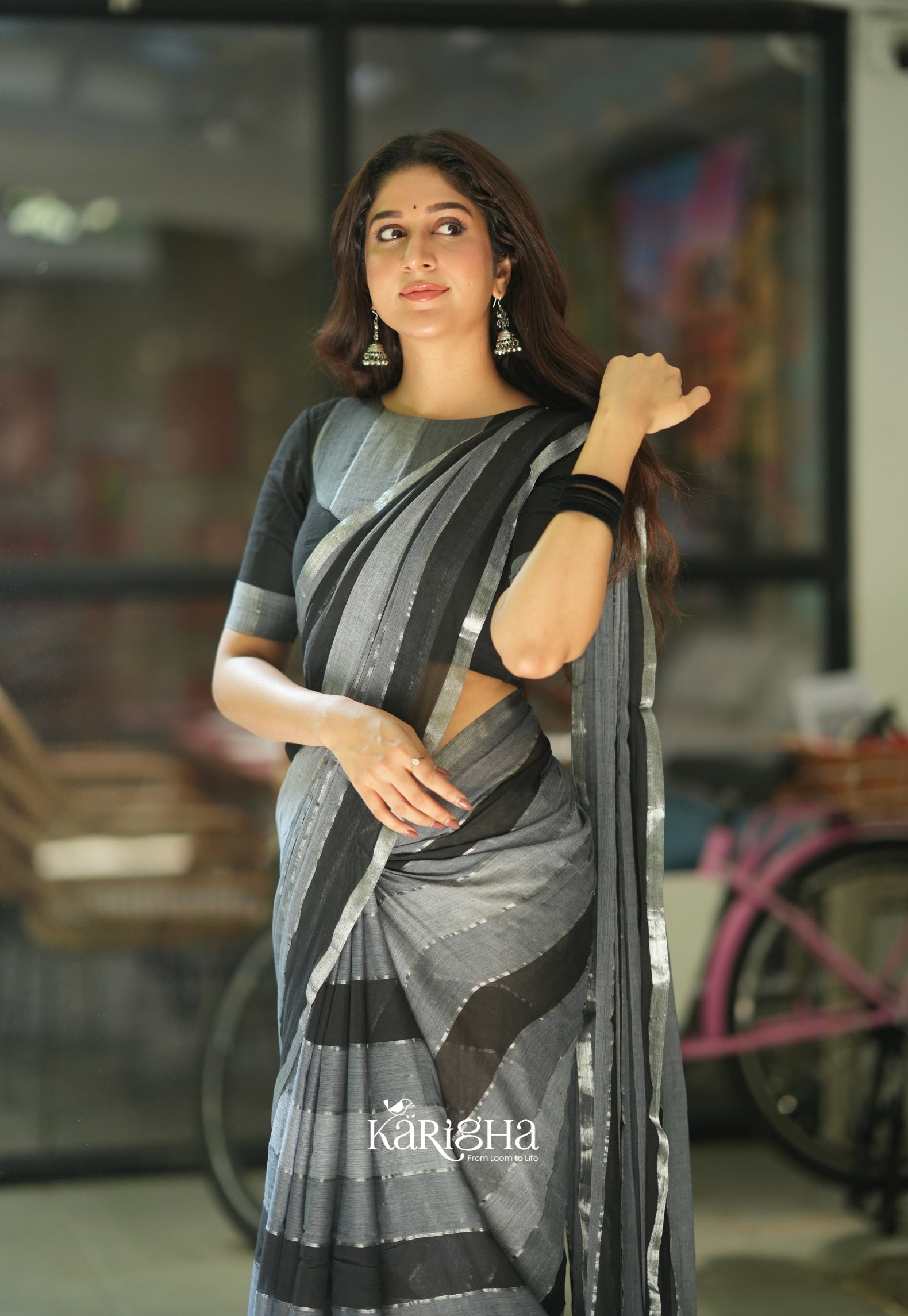 Multicolor Mul Cotton Saree – Vibrant Weave Magic