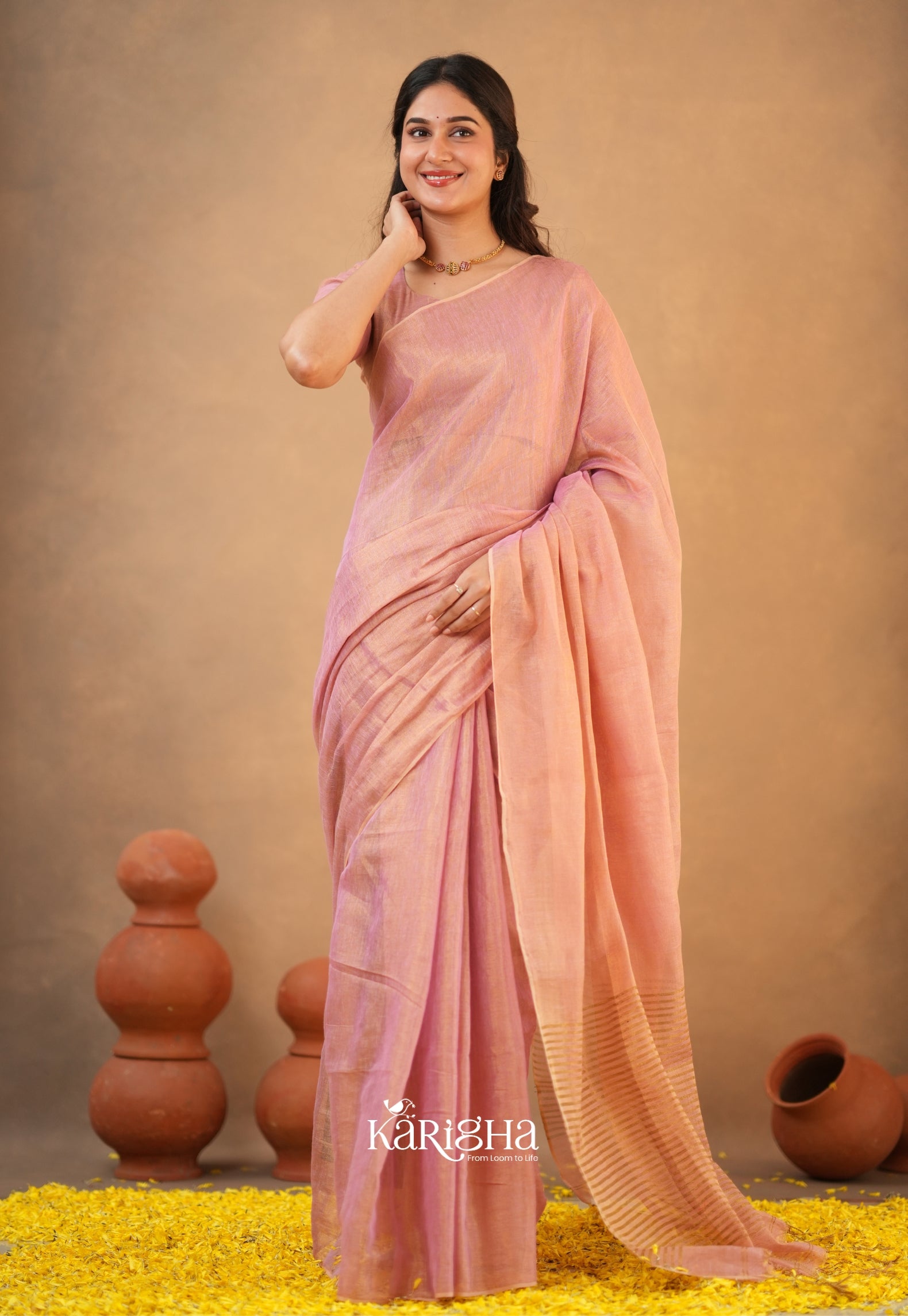 Linen Radiance – Featherlight Saree with Subtle Shine