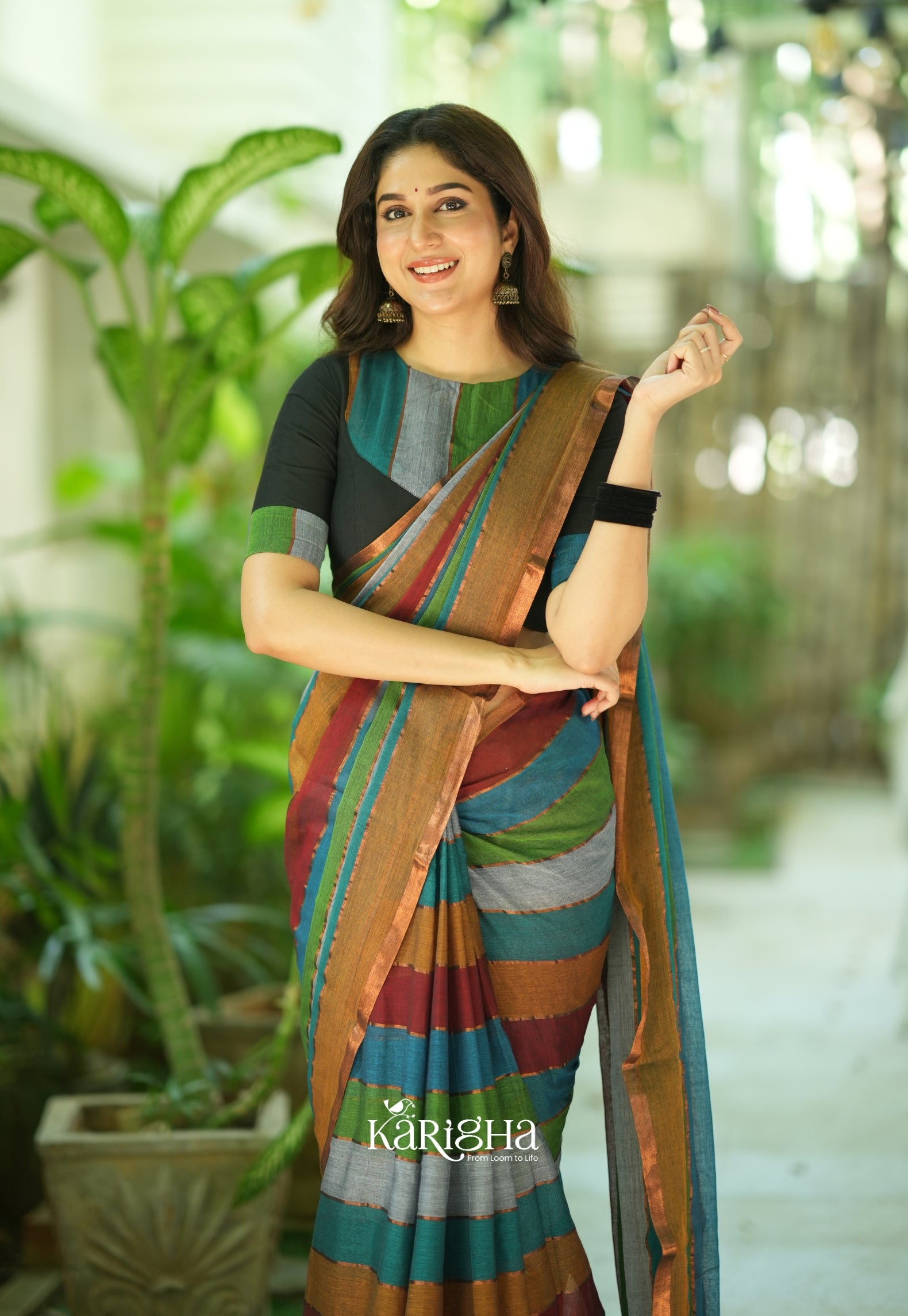 Multicolor Mul Cotton Saree – Vibrant Weave Magic