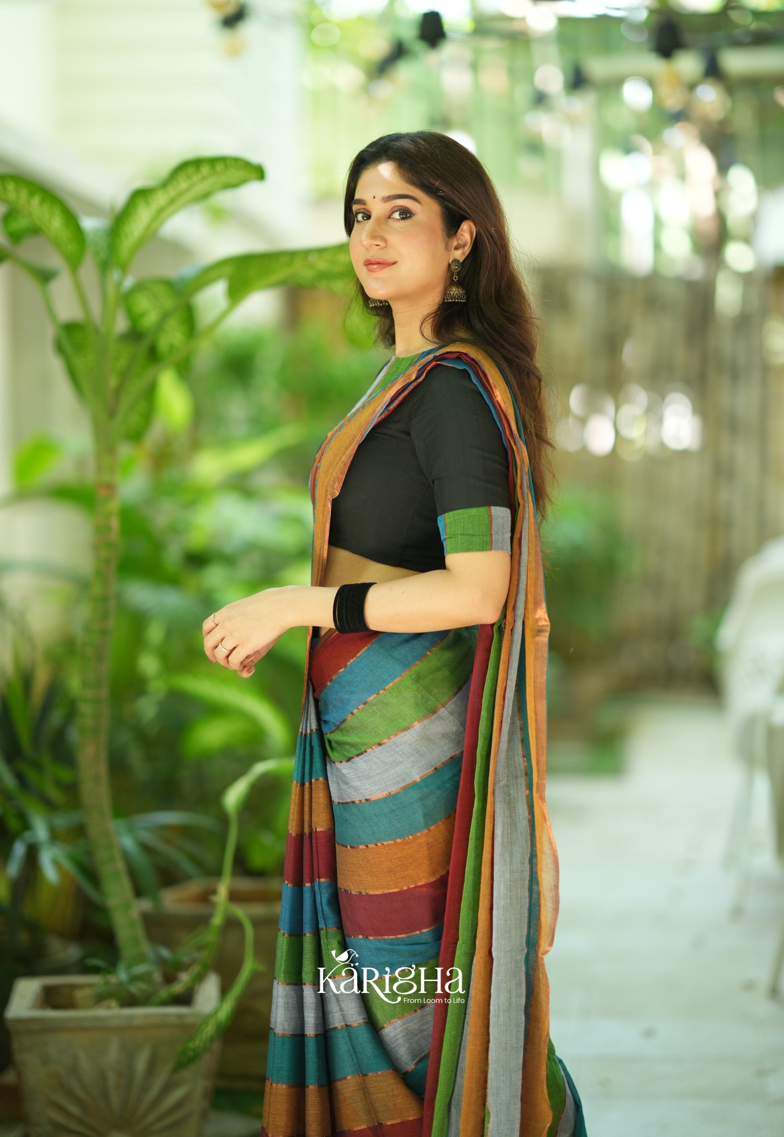 Multicolor Mul Cotton Saree – Vibrant Weave Magic