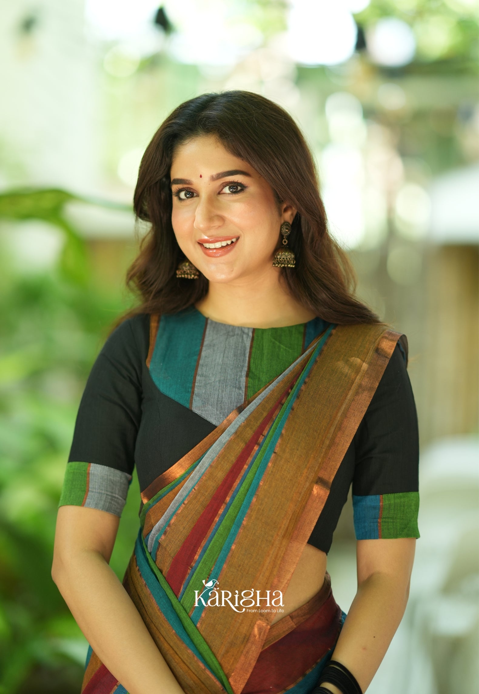 Multicolor Mul Cotton Saree – Vibrant Weave Magic