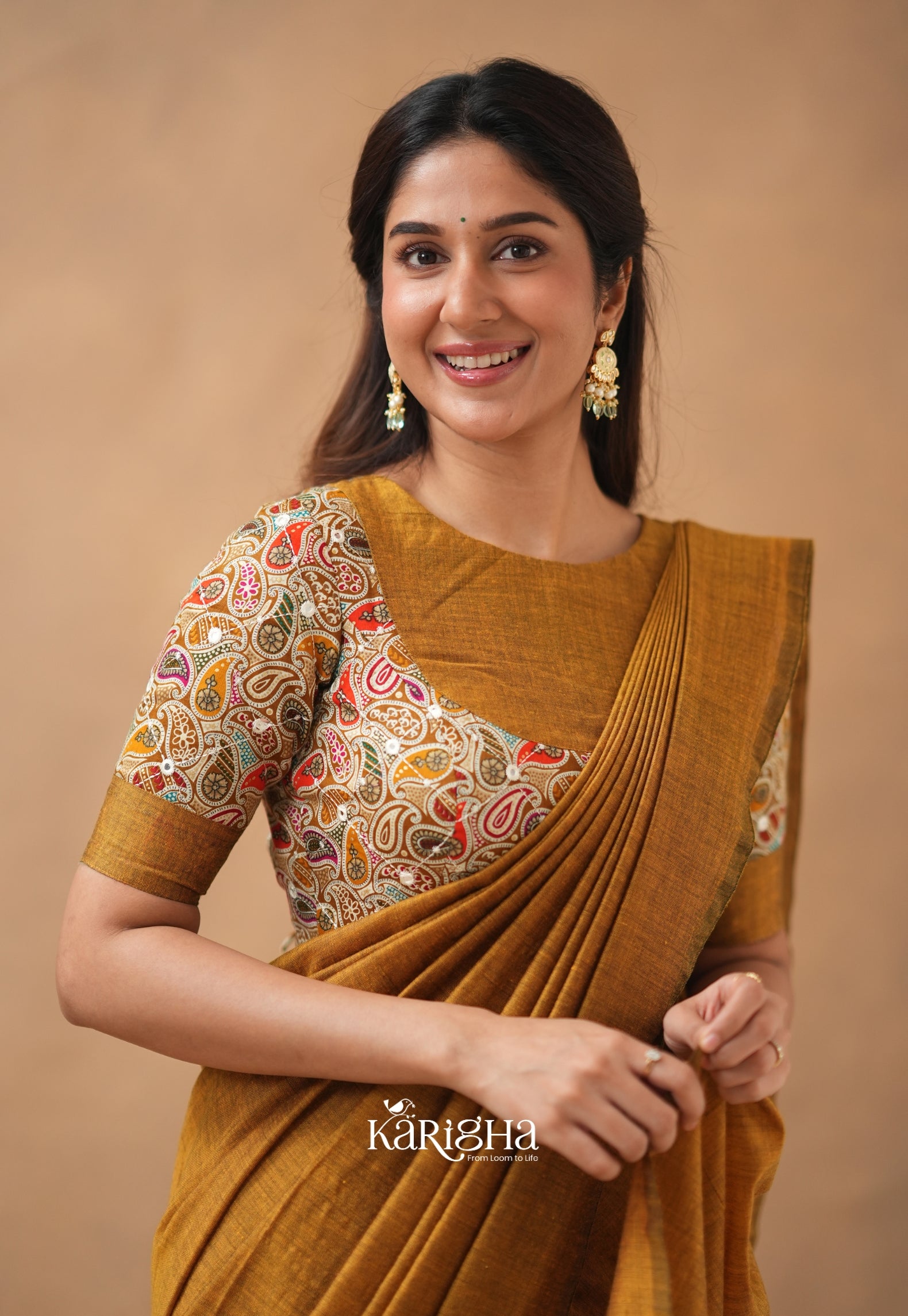 Sutra Luxe – Premium Cotton Saree with Refined Finish